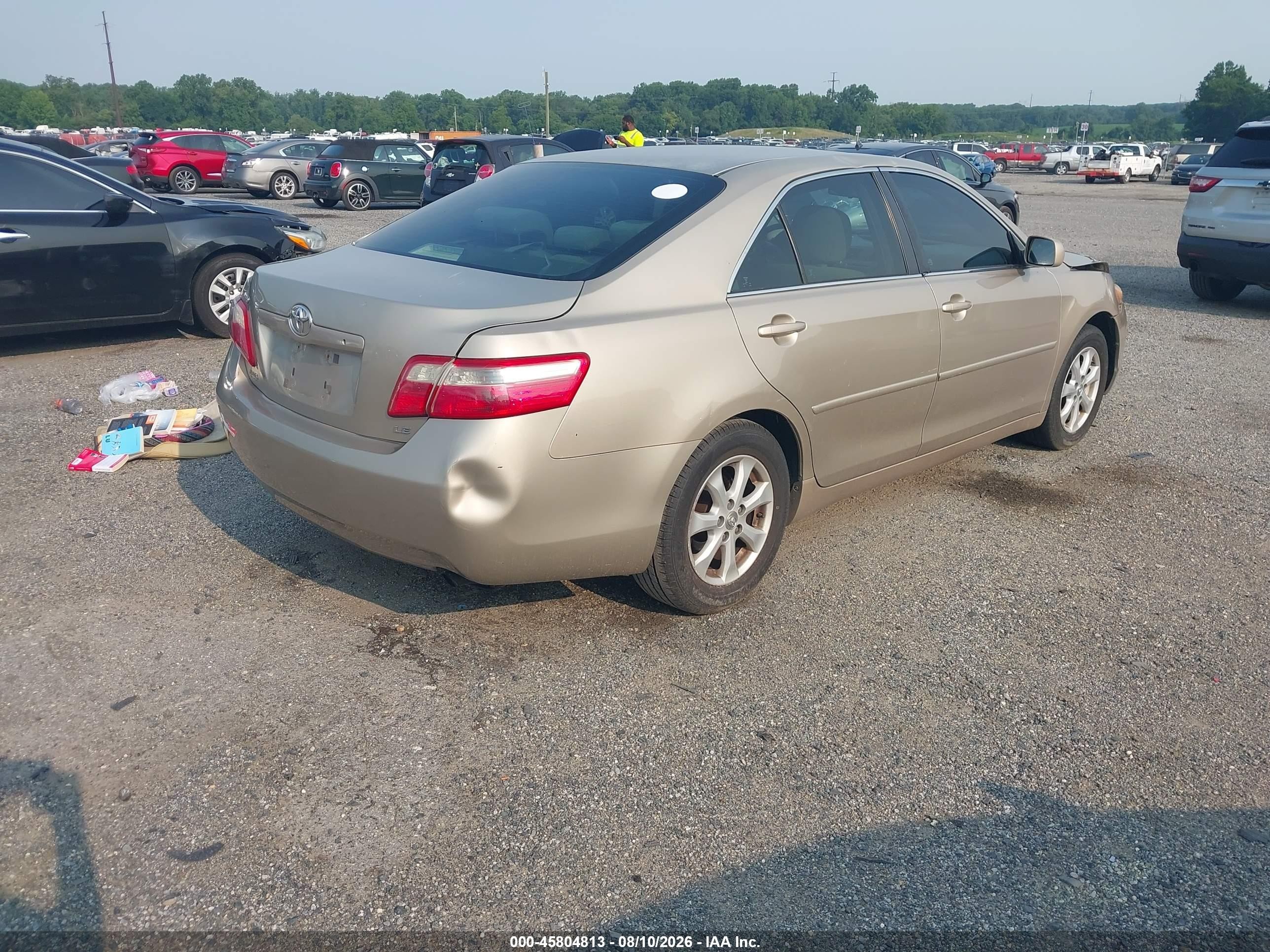 2009 Toyota Camry Le Tan vin: 4T1BE46K49U864108