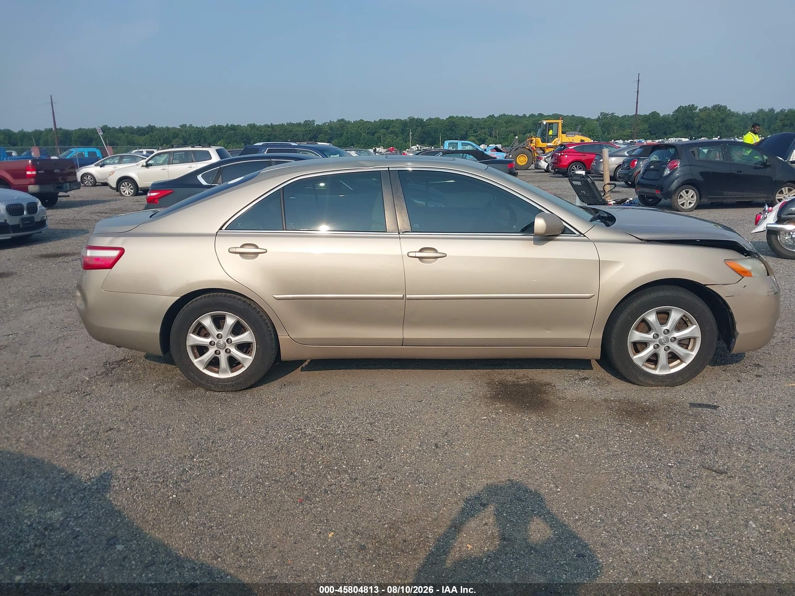 2009 Toyota Camry Le Tan vin: 4T1BE46K49U864108