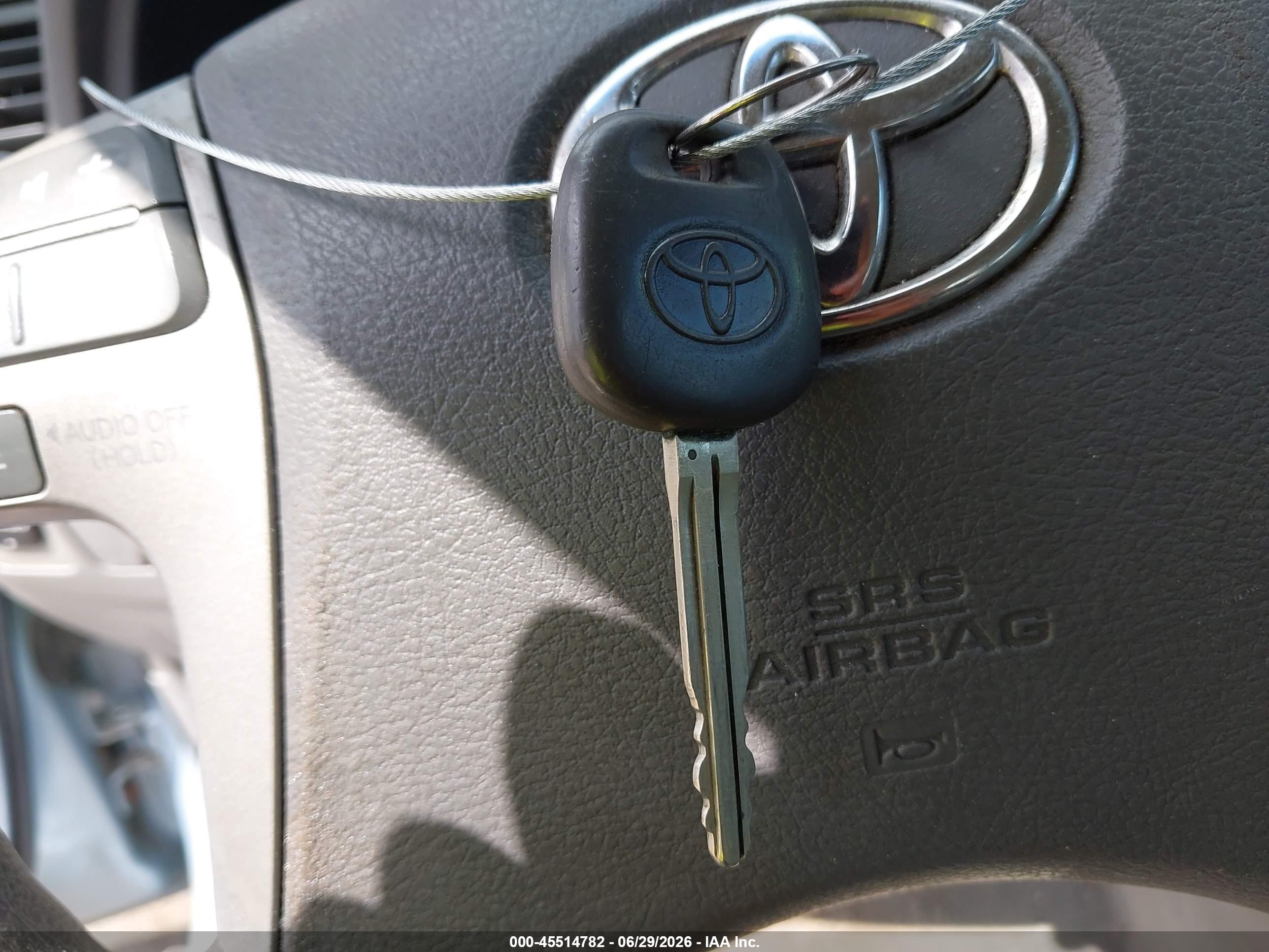 2009 Toyota Camry Le Blue vin: 4T1BE46K49U893186