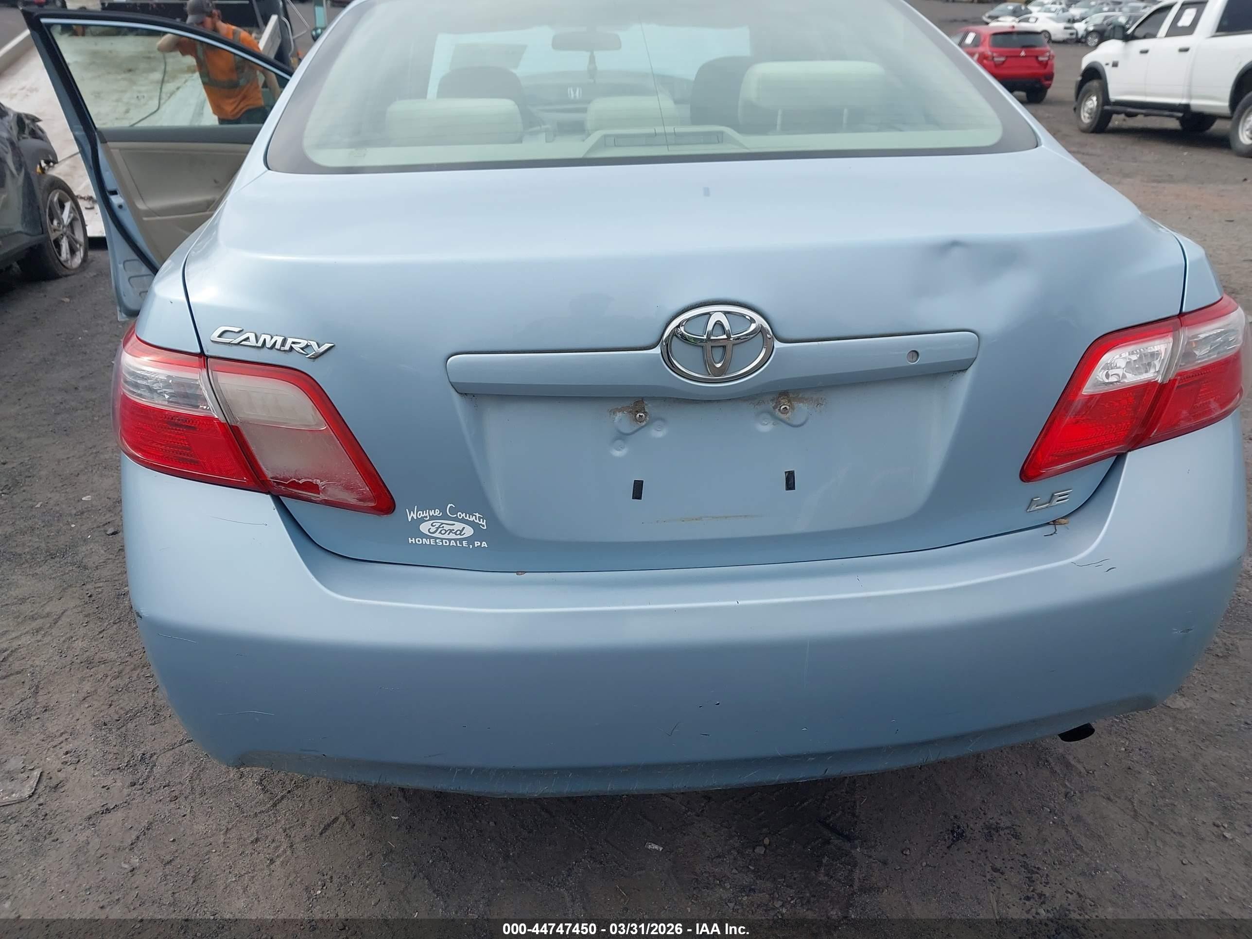 2009 Toyota Camry Le Light Blue vin: 4T1BE46K49U902484