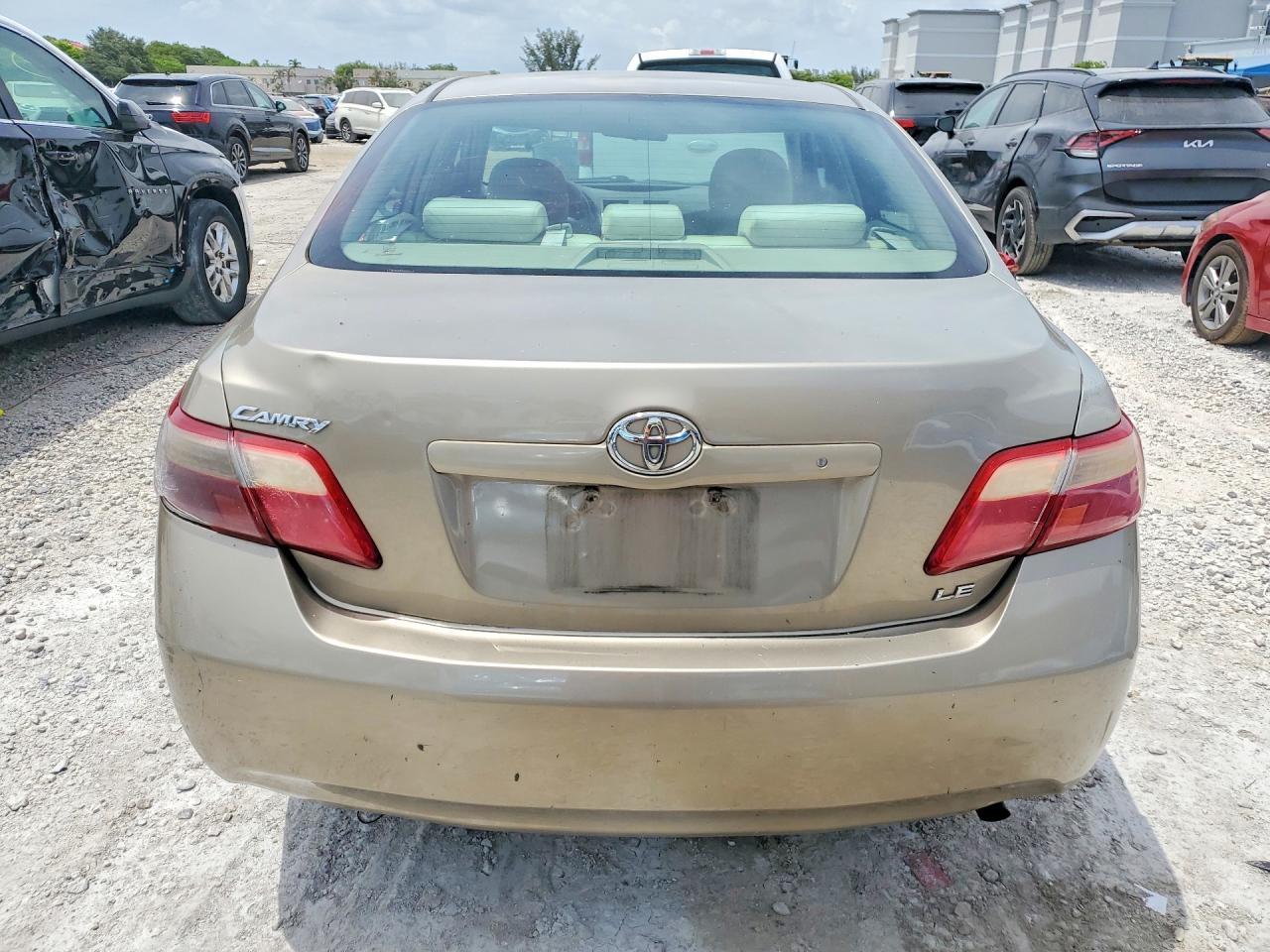 2007 Toyota Camry Le Tan vin: 4T1BE46K57U002643