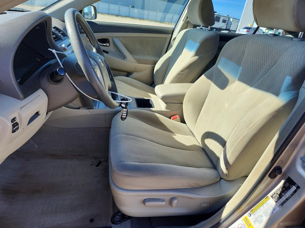 2007 Toyota Camry Ce Gold vin: 4T1BE46K57U002822