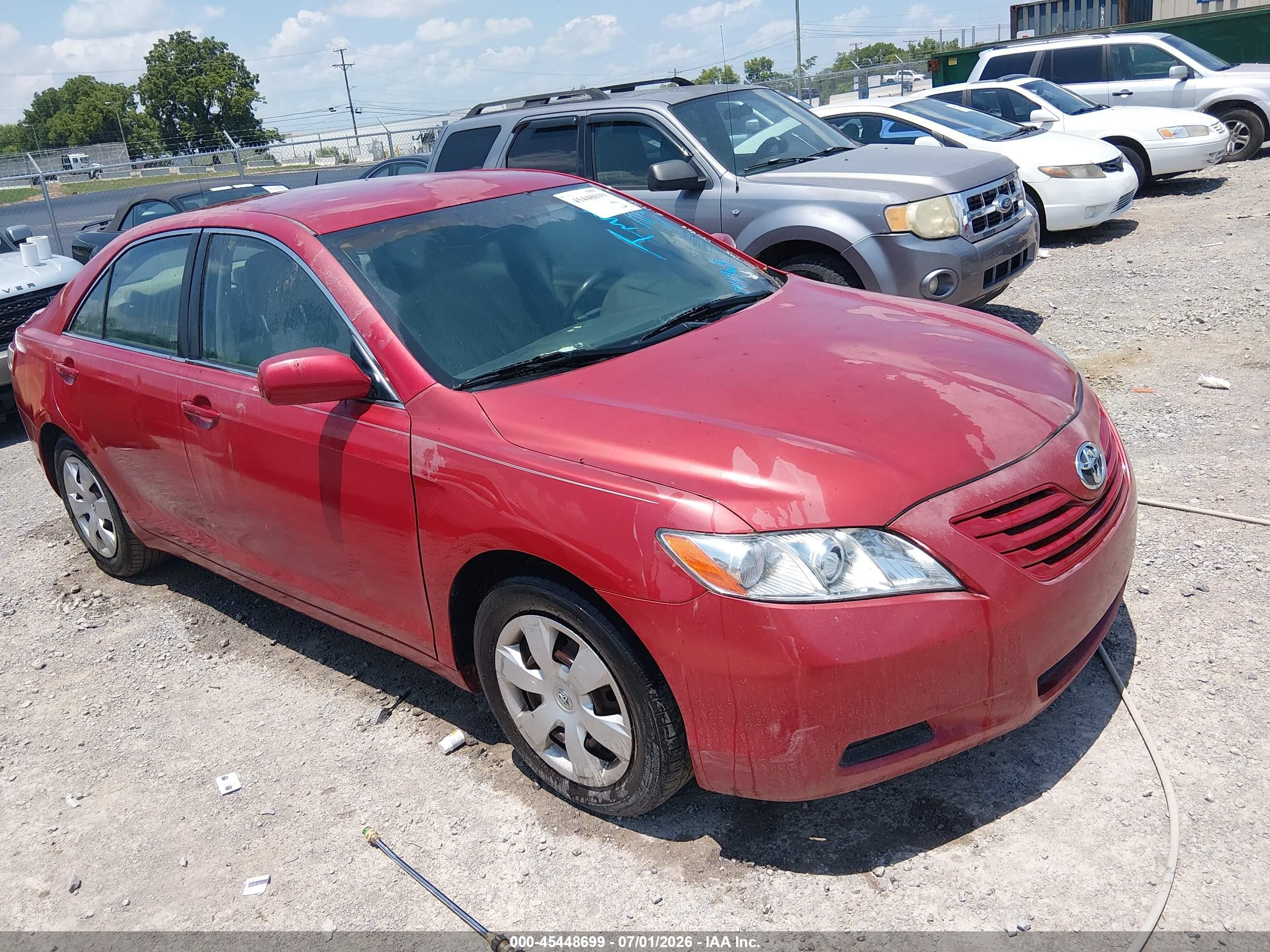 2007 Toyota Camry Le Red vin: 4T1BE46K57U014968