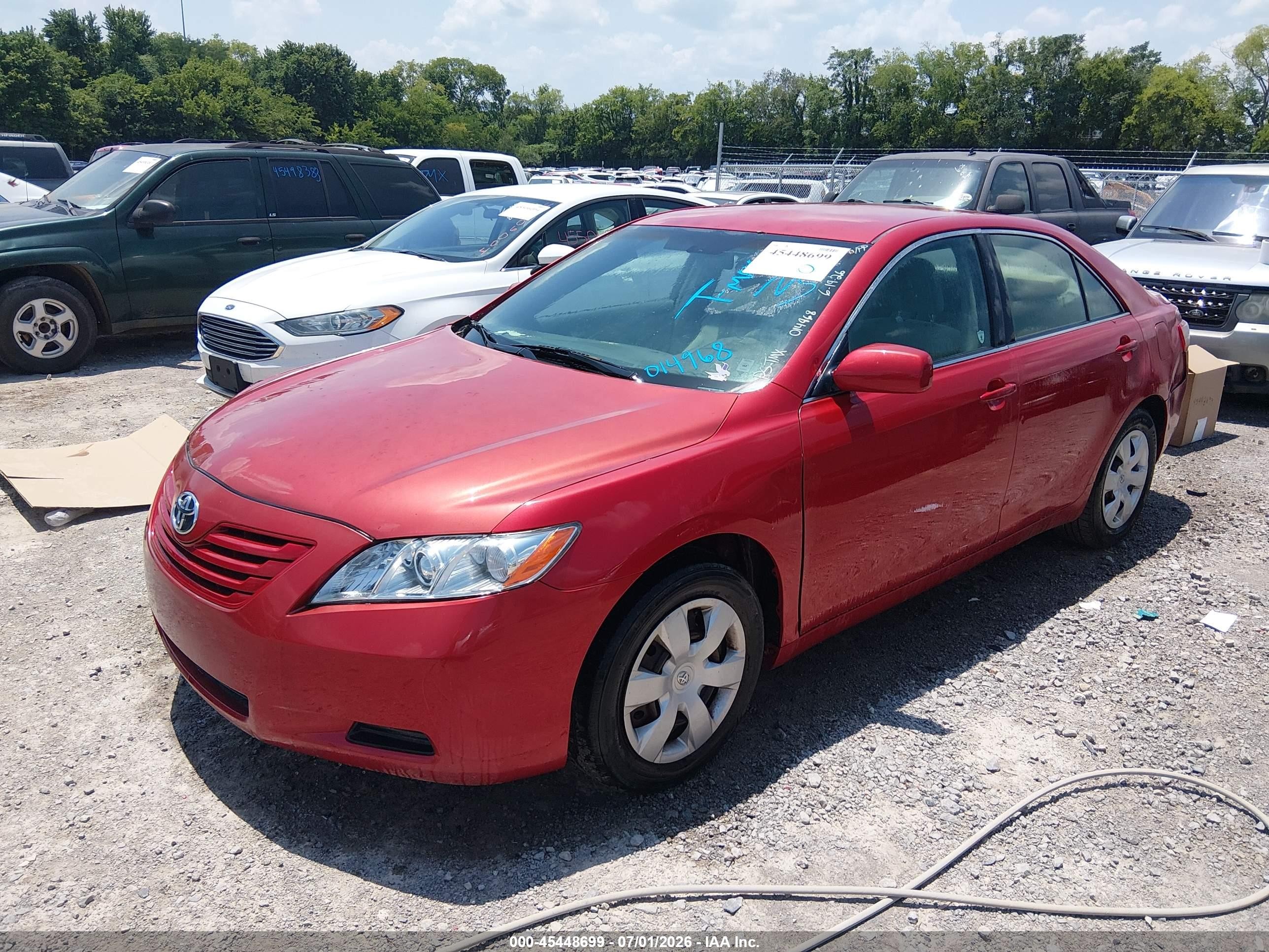2007 Toyota Camry Le Red vin: 4T1BE46K57U014968