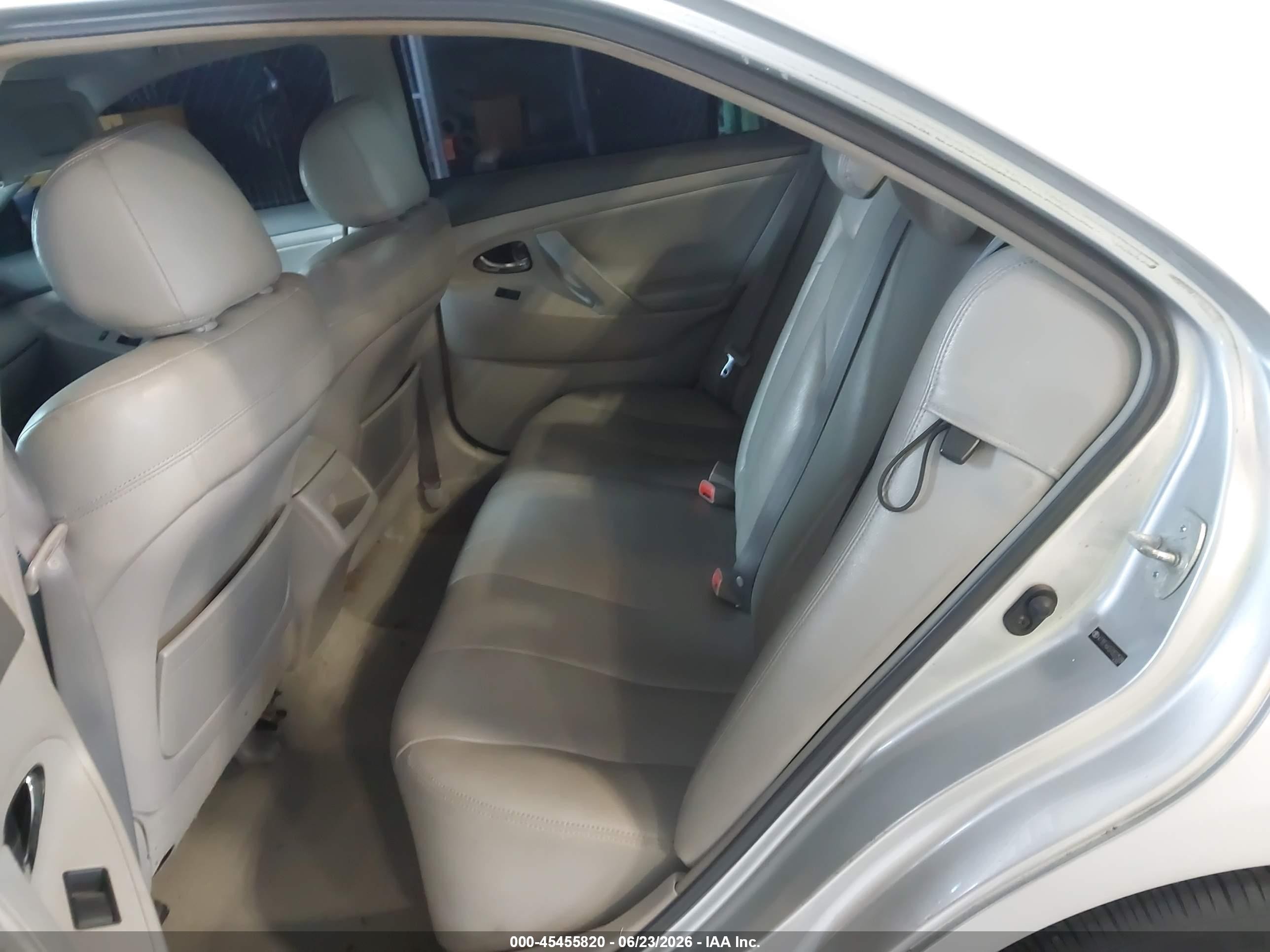2007 Toyota Camry Le Silver vin: 4T1BE46K57U031589