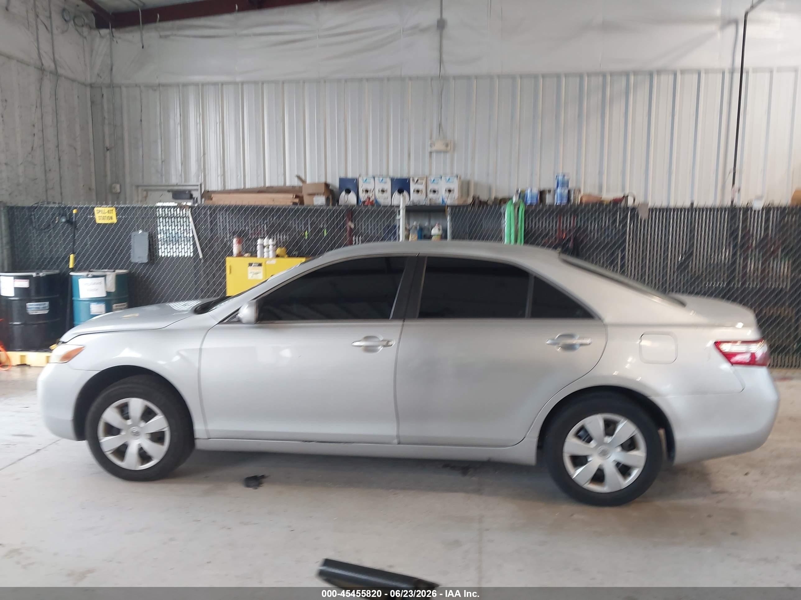 2007 Toyota Camry Le Silver vin: 4T1BE46K57U031589