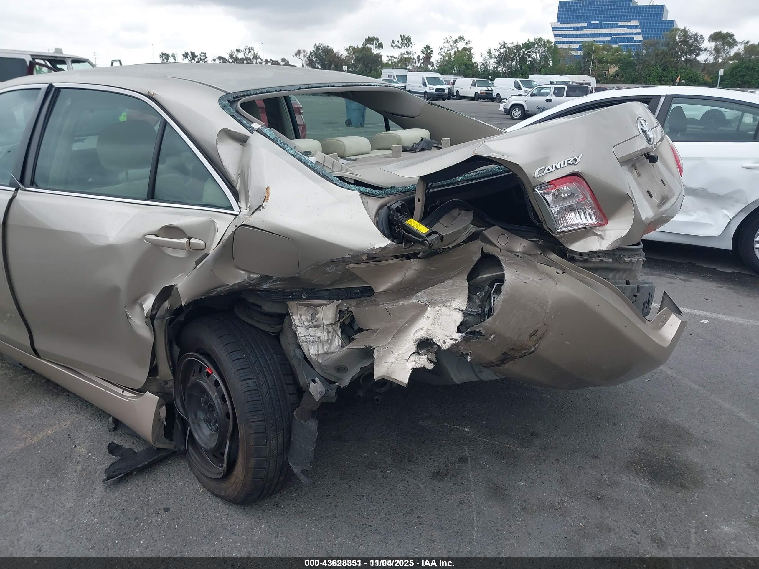 2007 Toyota Camry Le Beige vin: 4T1BE46K57U035500