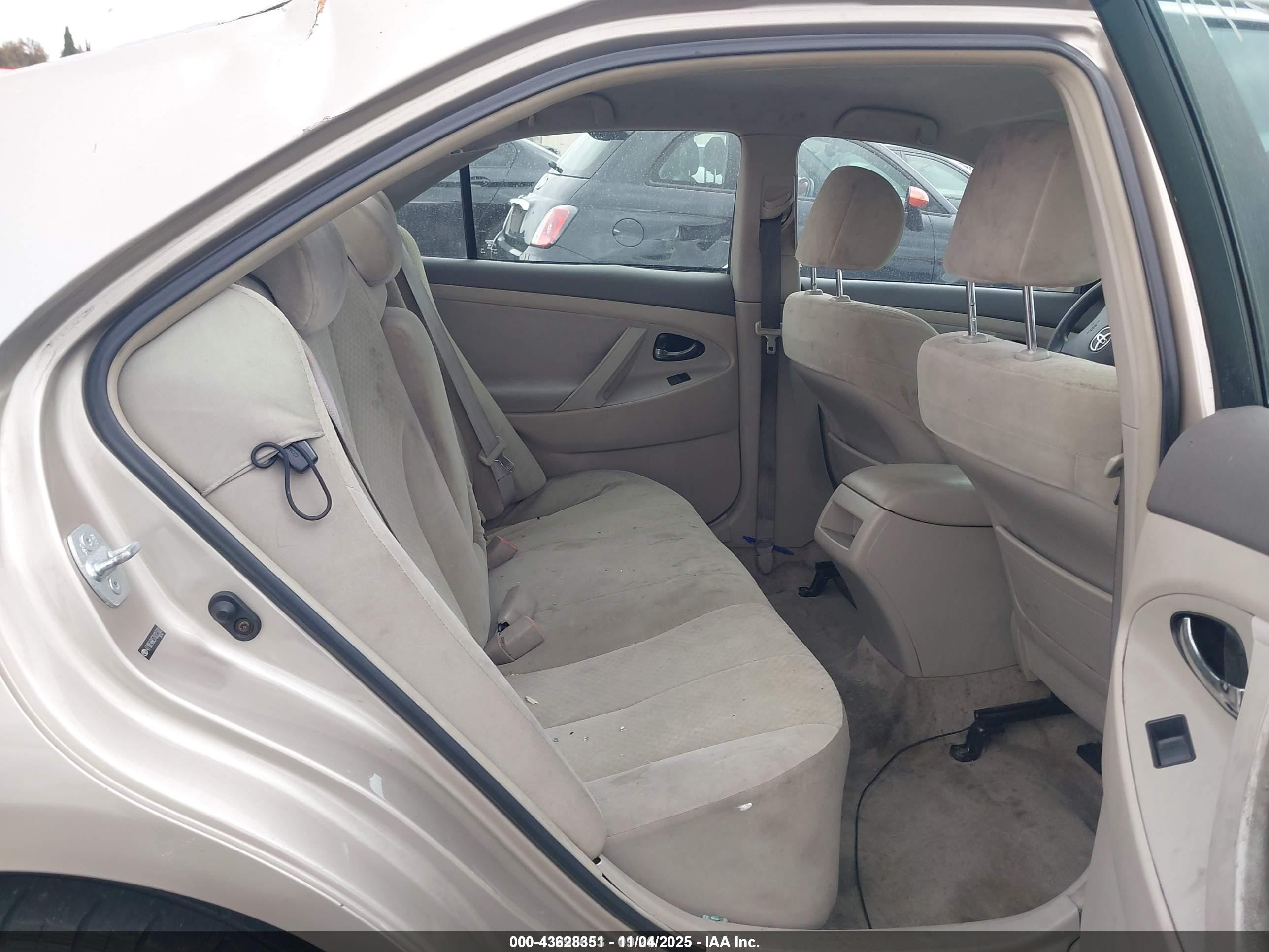 2007 Toyota Camry Le Beige vin: 4T1BE46K57U035500