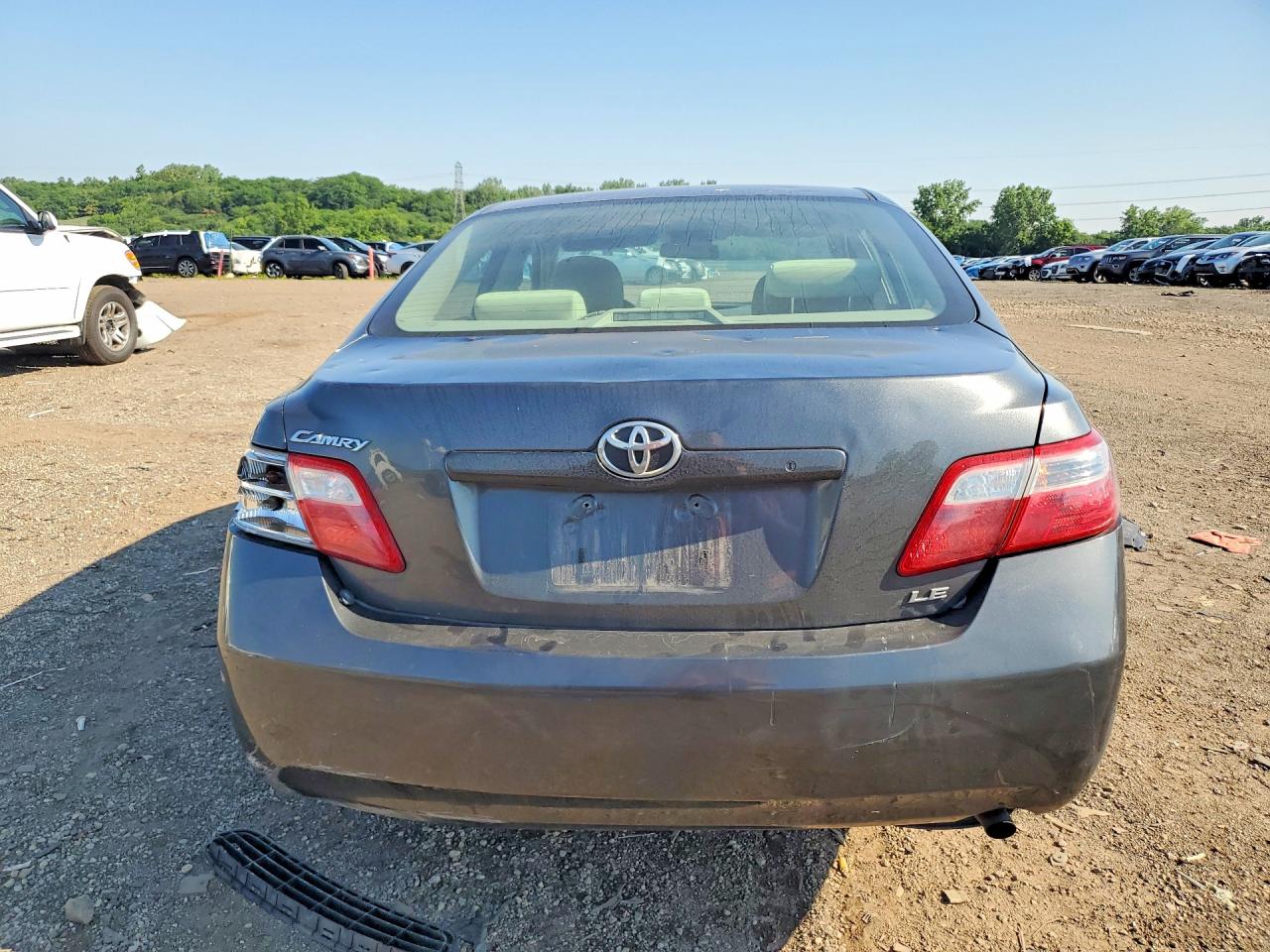 2007 Toyota Camry Le Gray vin: 4T1BE46K57U041555