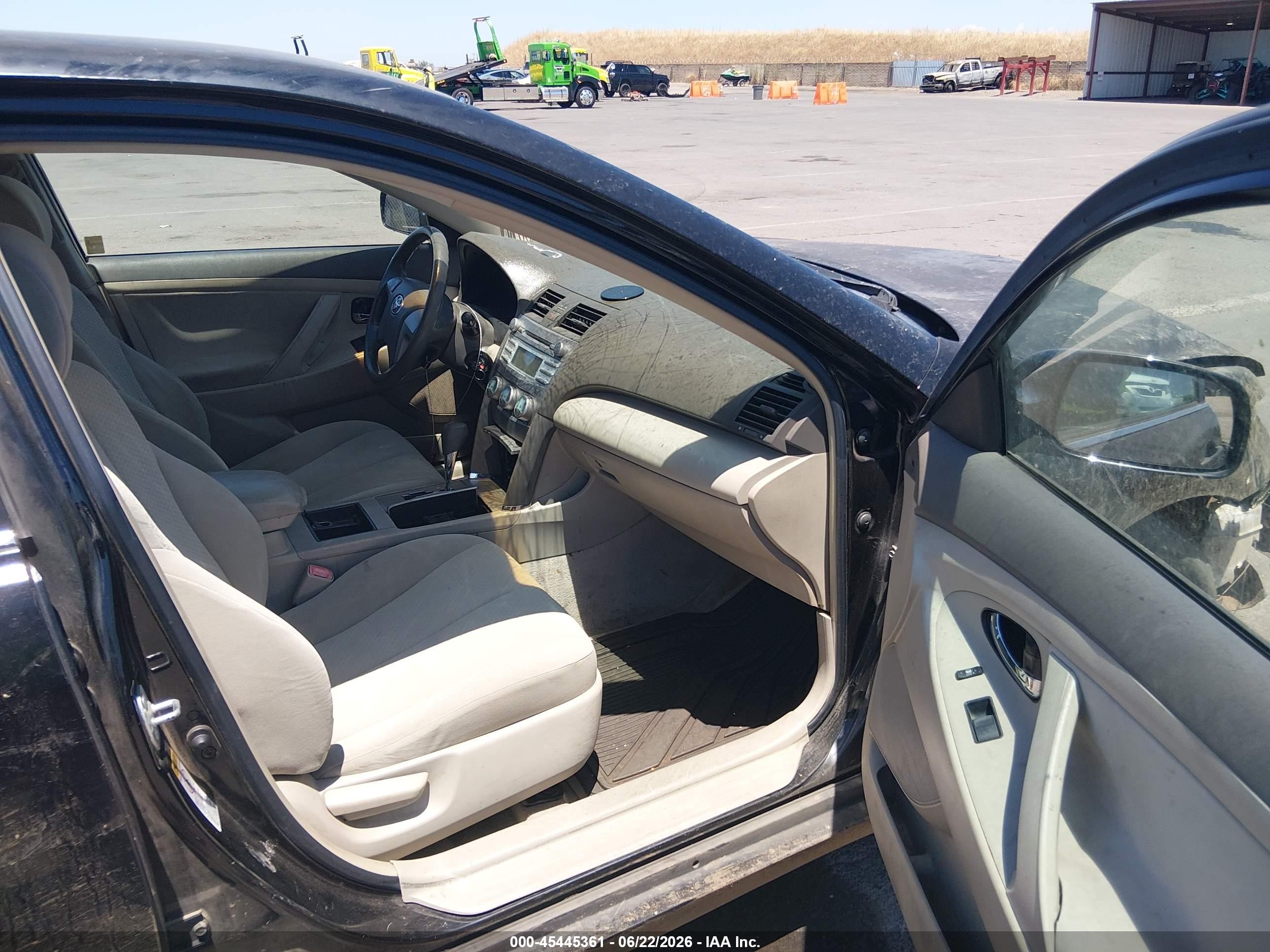 2007 Toyota Camry Le vin: 4T1BE46K57U042382