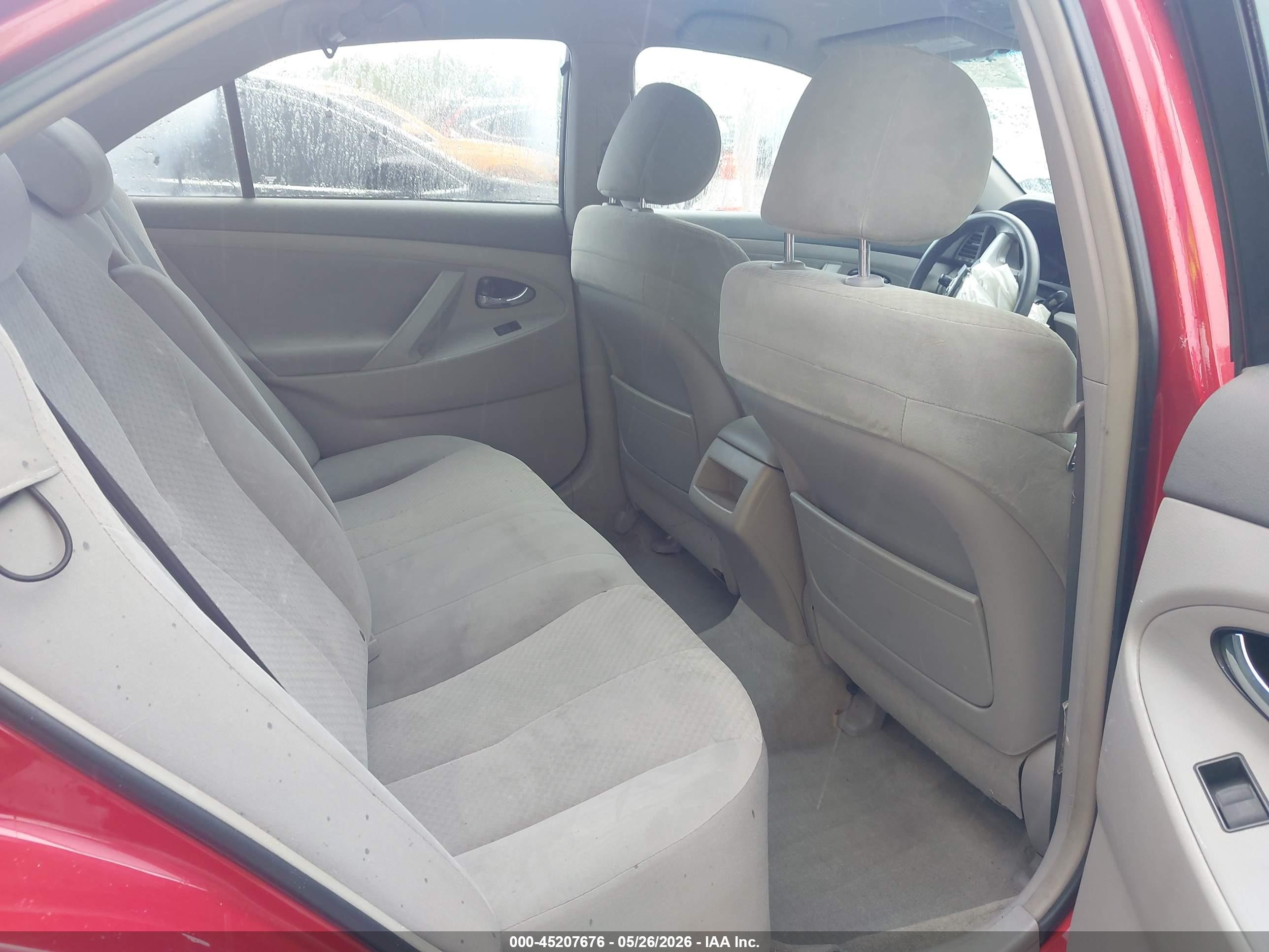 2007 Toyota Camry Le Red vin: 4T1BE46K57U048425