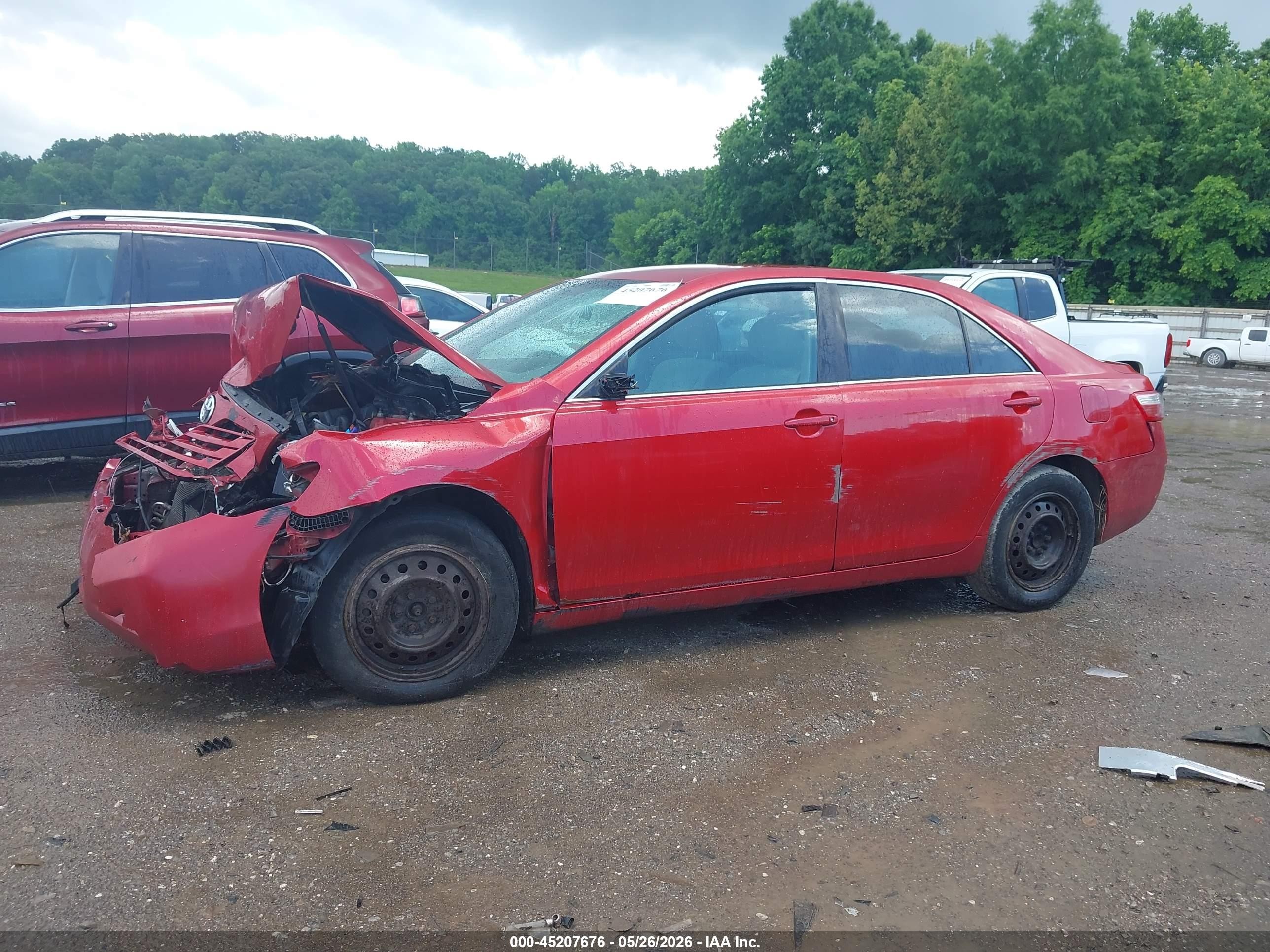 2007 Toyota Camry Le Red vin: 4T1BE46K57U048425