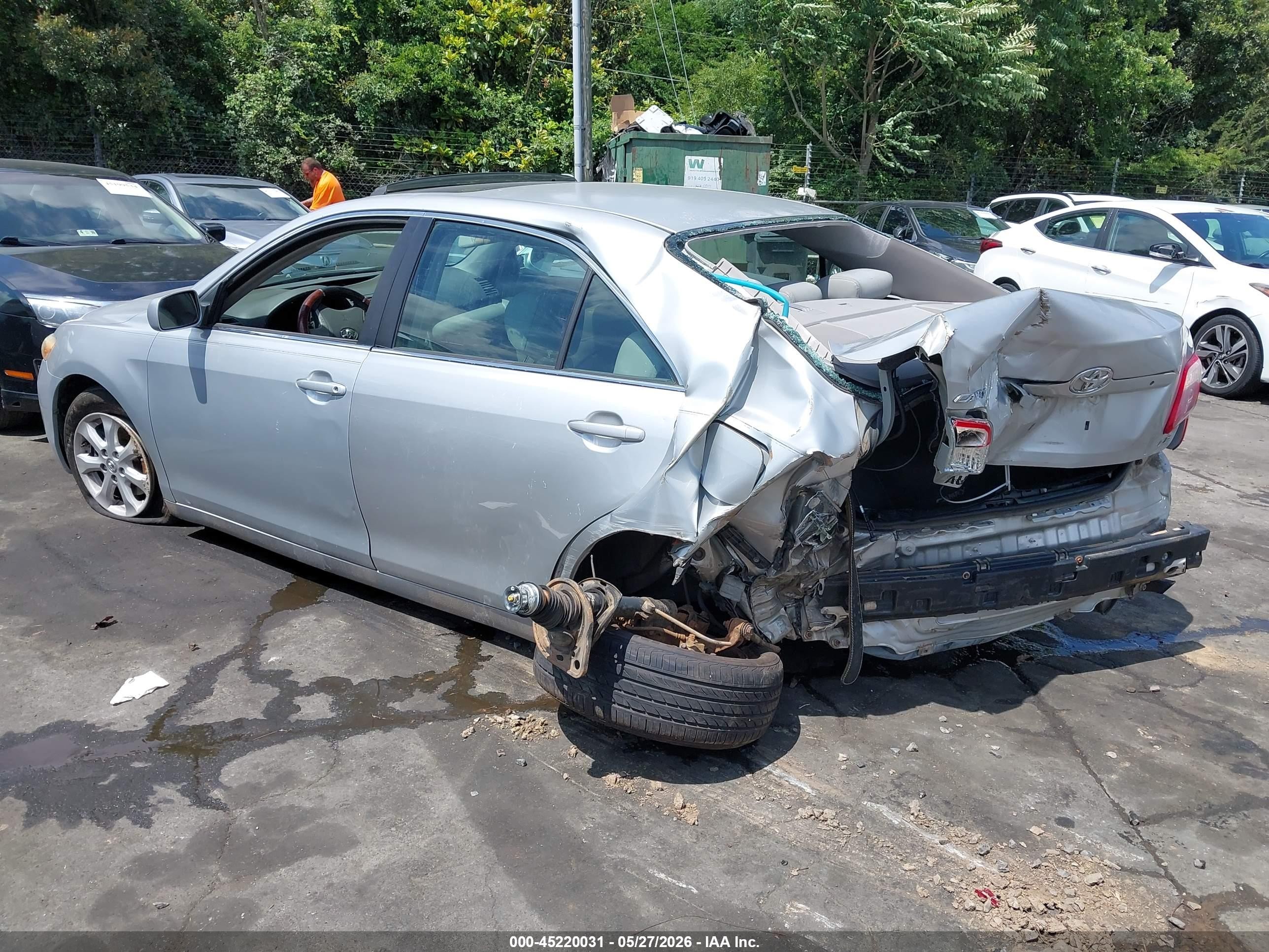 2007 Toyota Camry Le Silver vin: 4T1BE46K57U073793