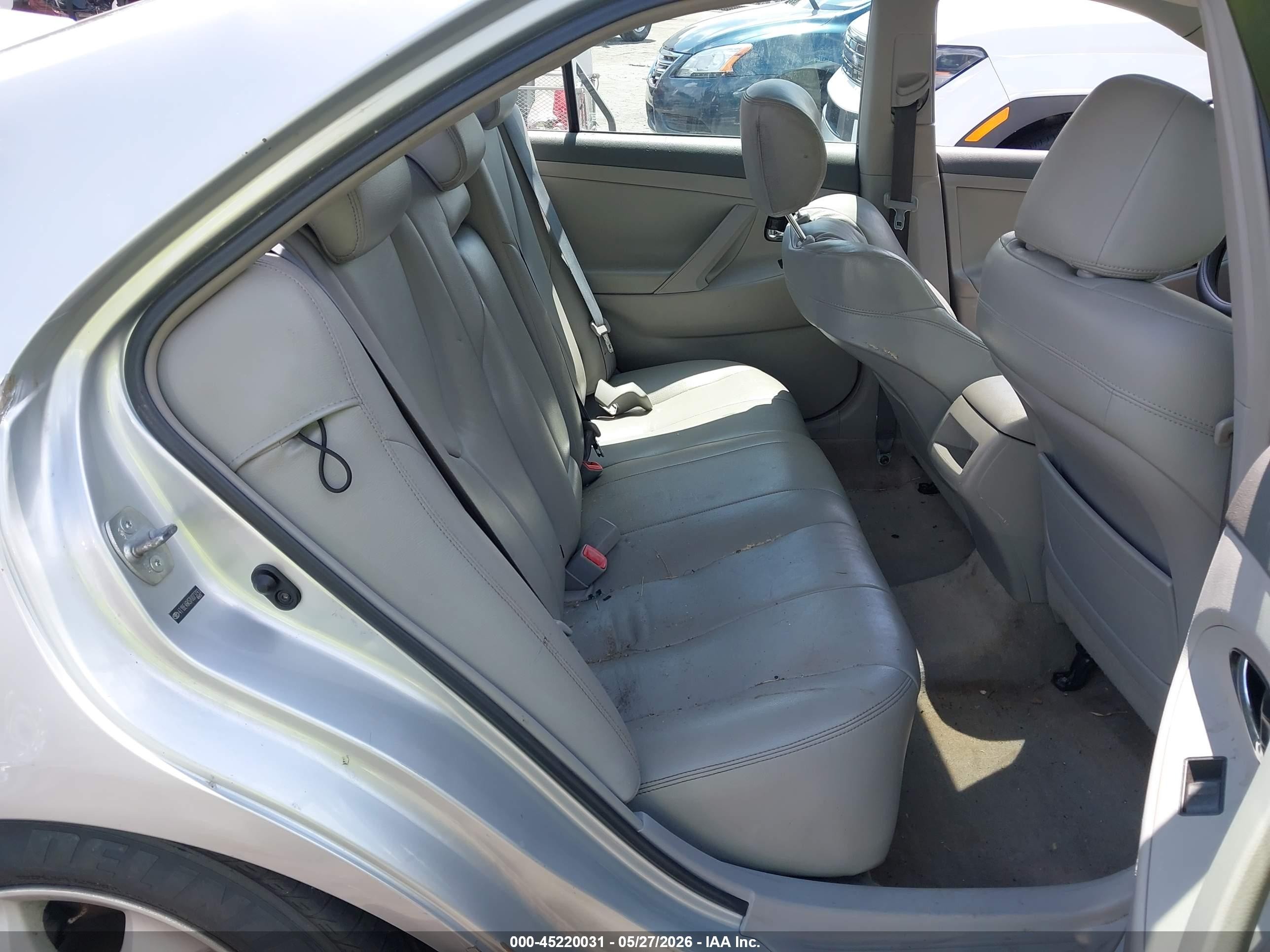 2007 Toyota Camry Le Silver vin: 4T1BE46K57U073793