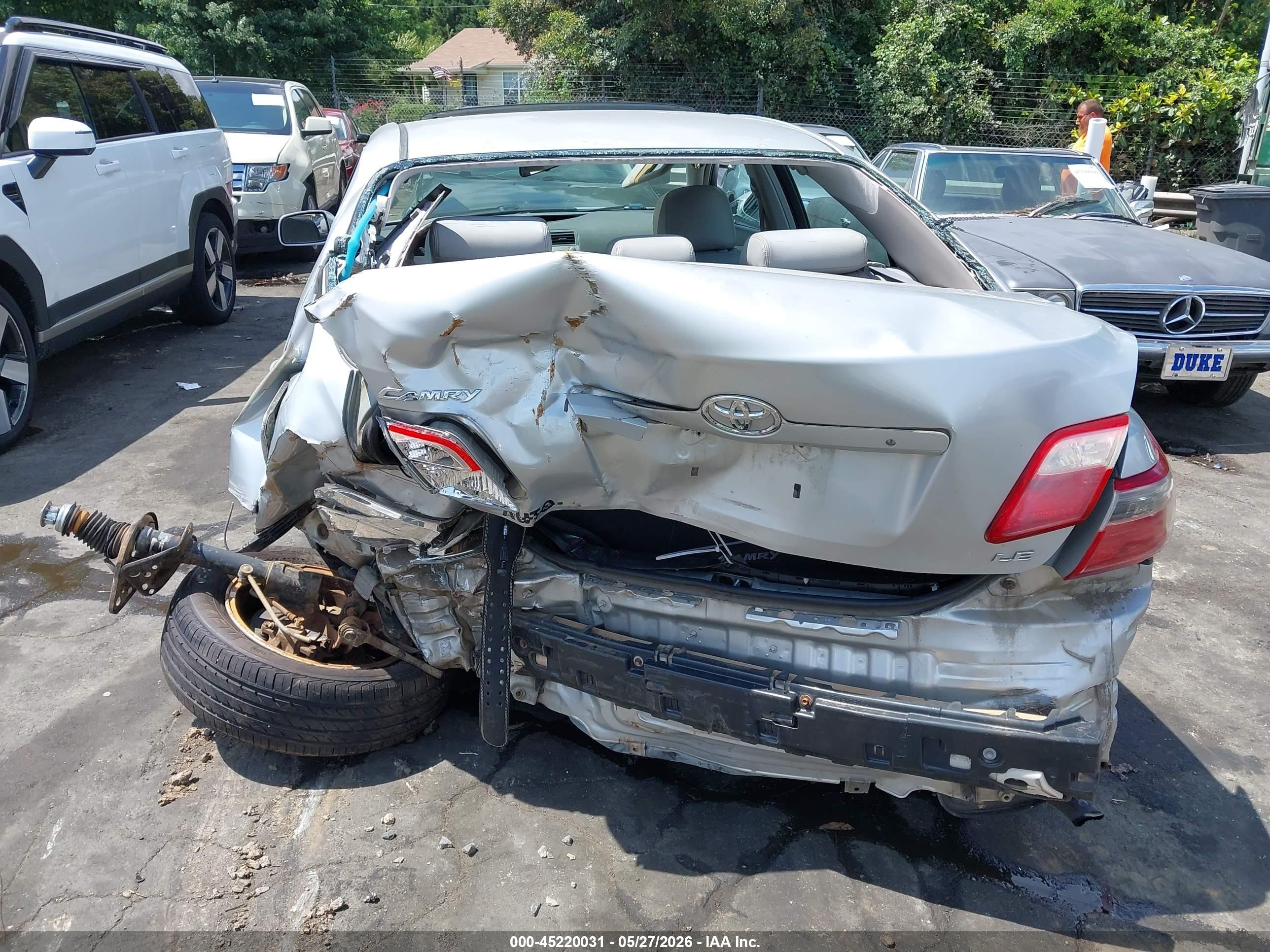 2007 Toyota Camry Le Silver vin: 4T1BE46K57U073793