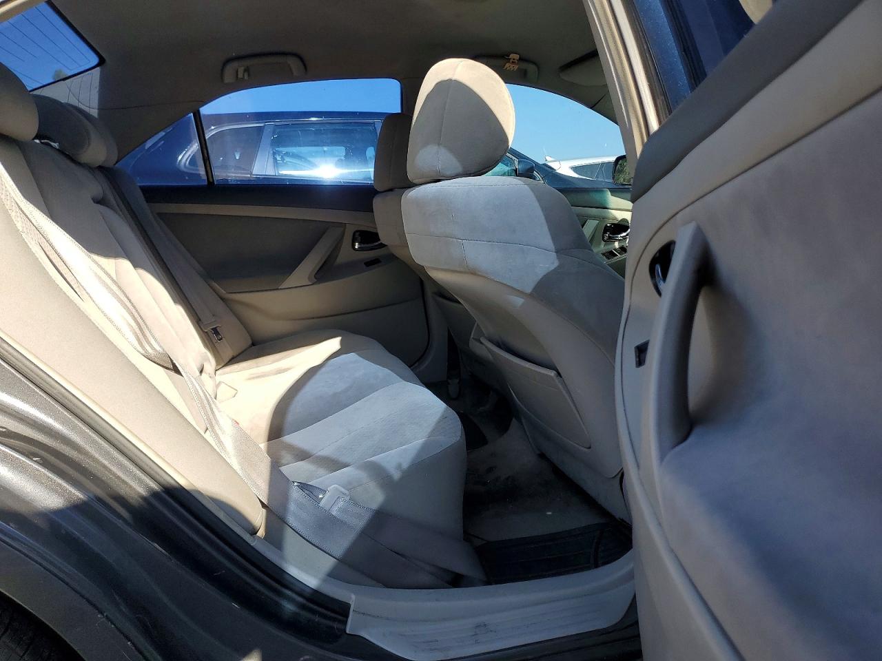 2007 Toyota Camry Le Charcoal vin: 4T1BE46K57U082462