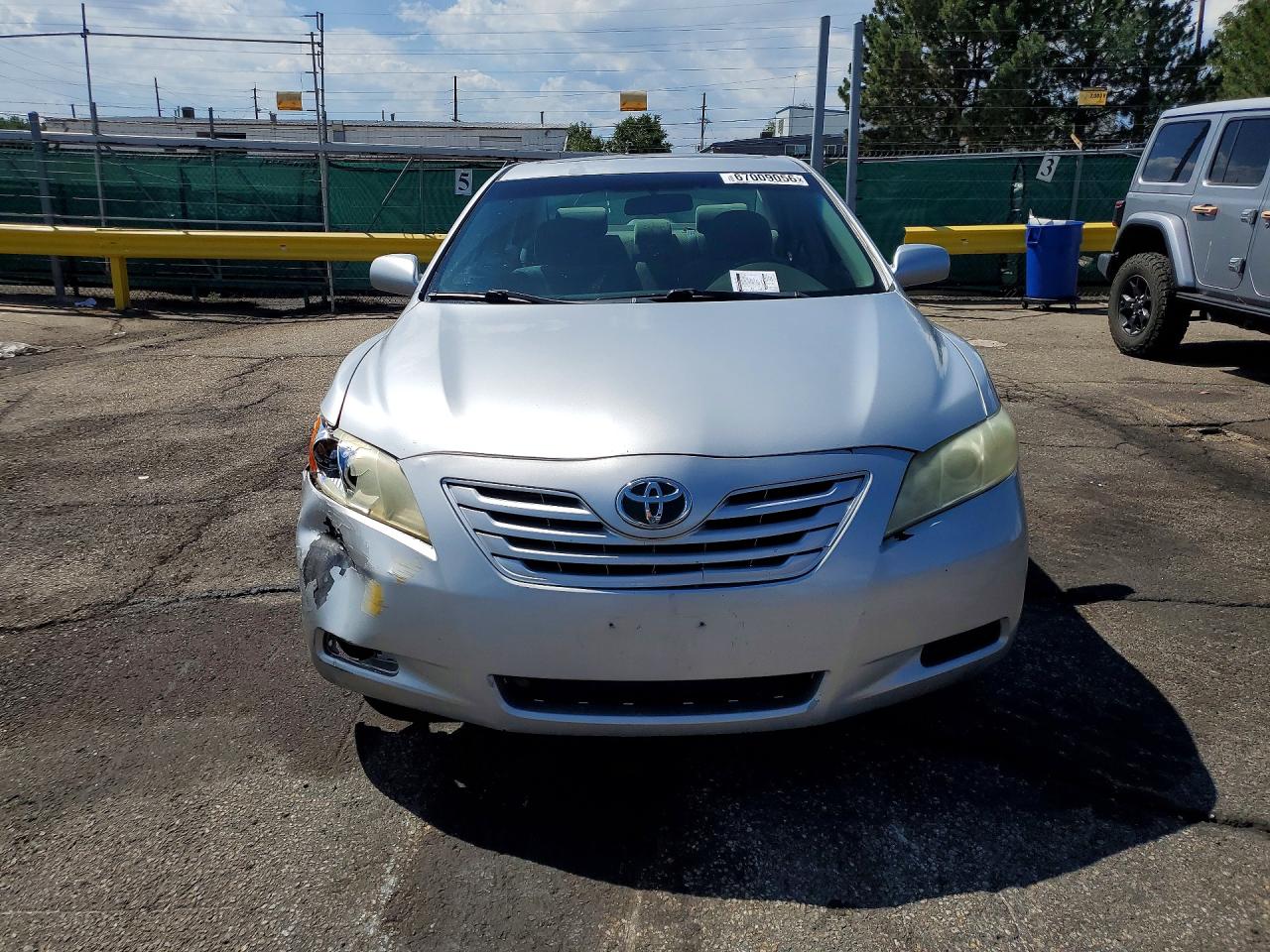 2007 Toyota Camry Le Silver vin: 4T1BE46K57U117775