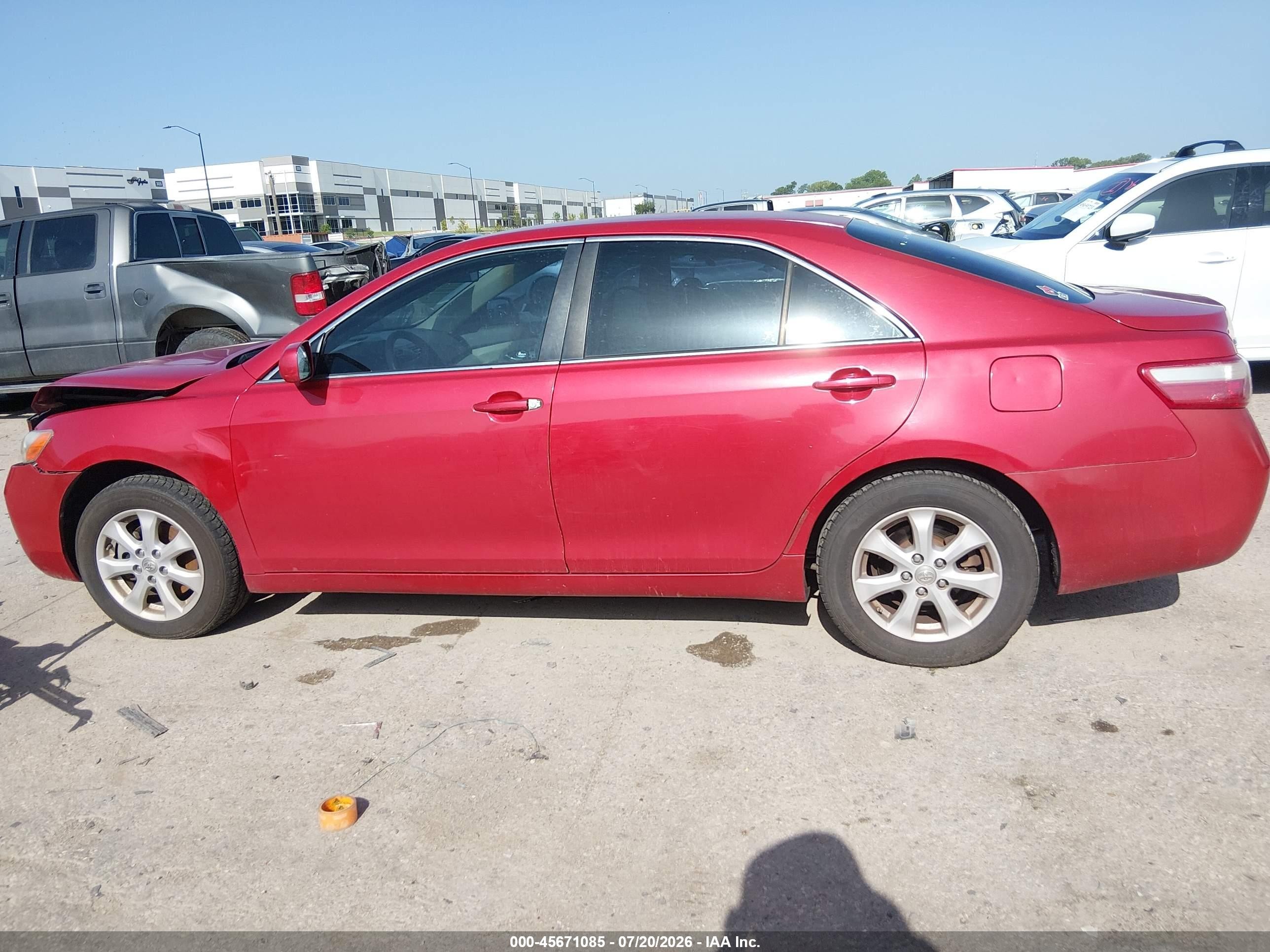 2007 Toyota Camry Le Красный vin: 4T1BE46K57U151280