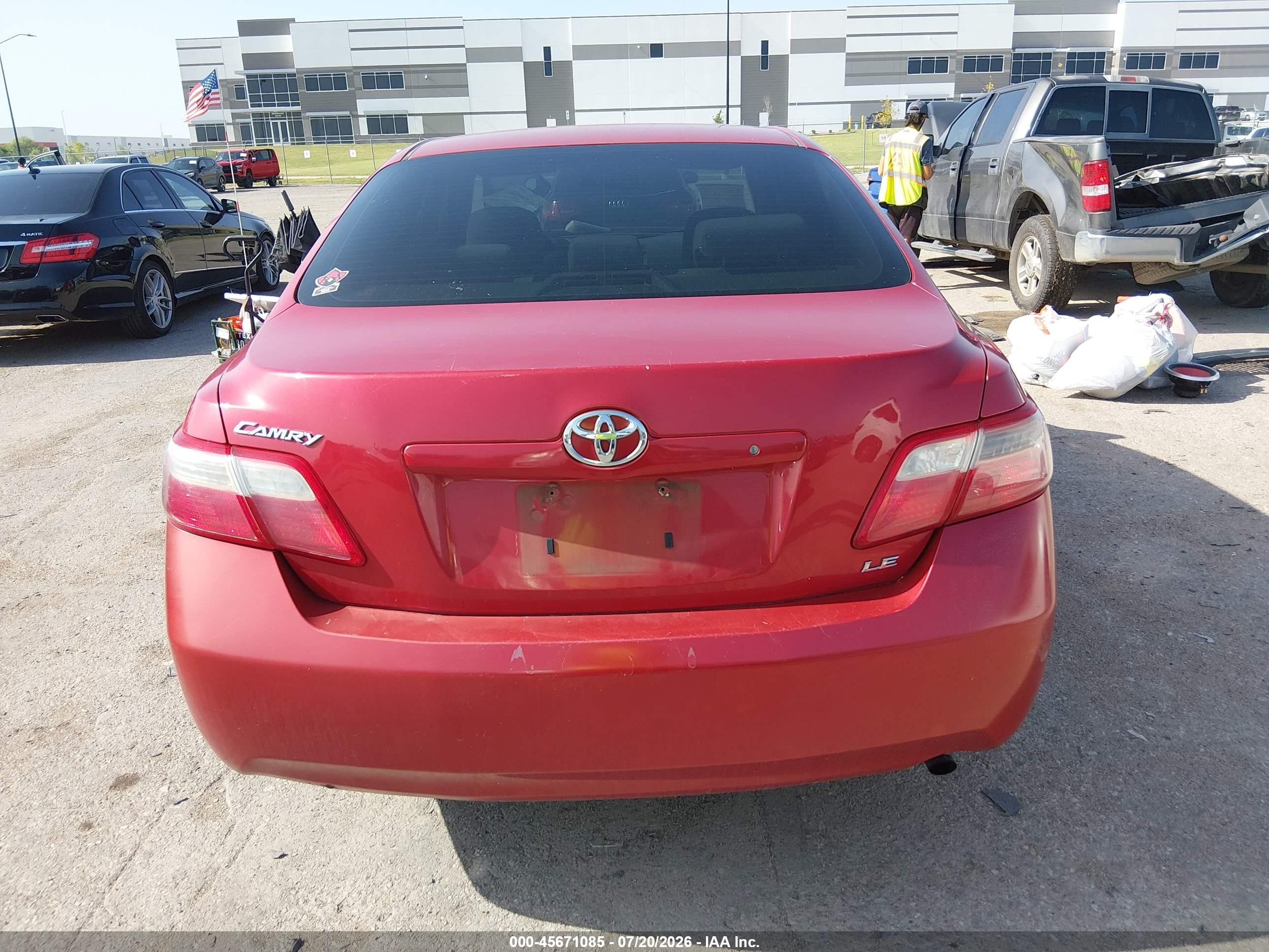2007 Toyota Camry Le Красный vin: 4T1BE46K57U151280