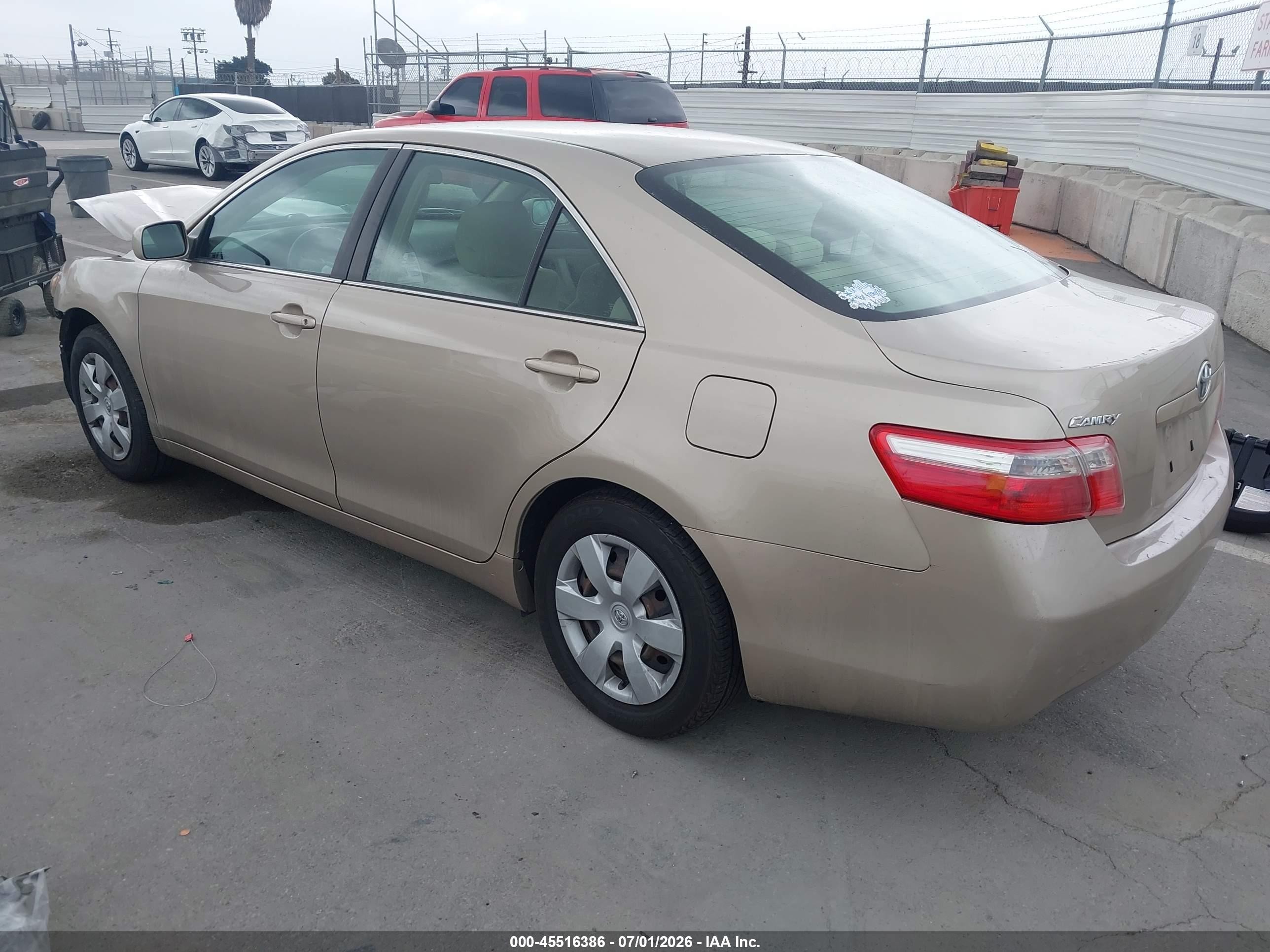 2007 Toyota Camry Ce Silver vin: 4T1BE46K57U181976