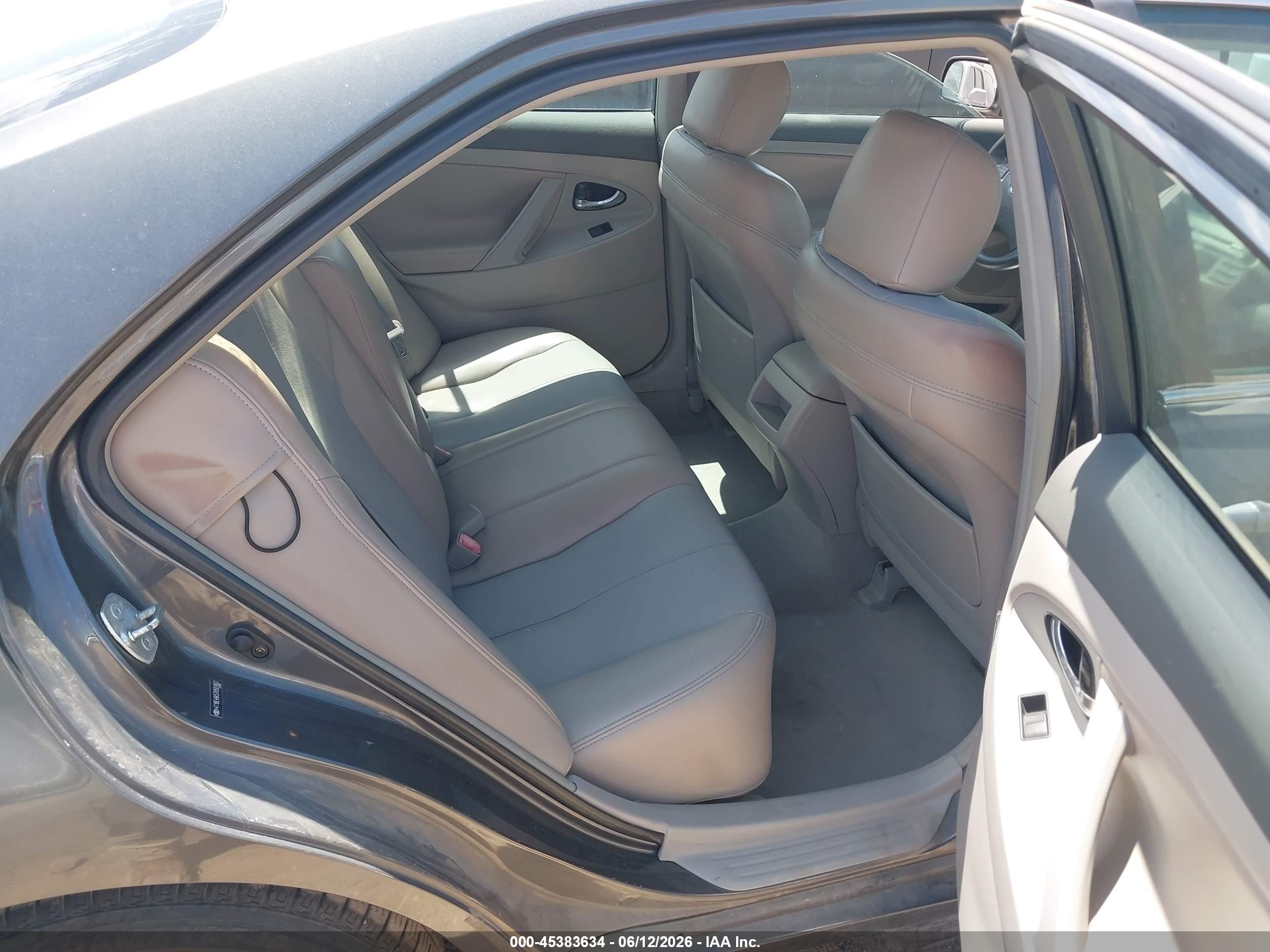 2007 Toyota Camry Le Серый vin: 4T1BE46K57U501863