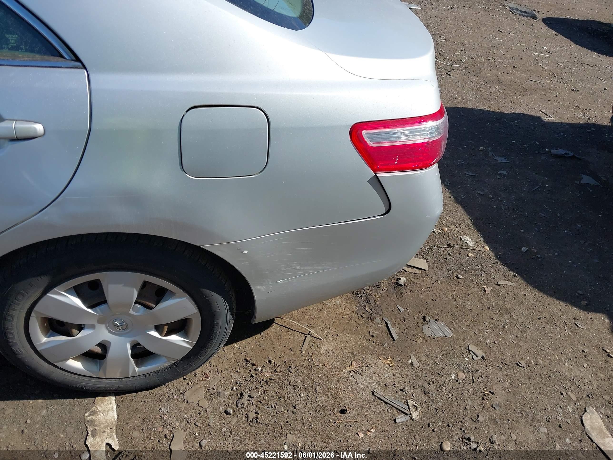 2007 Toyota Camry Le Серебряный vin: 4T1BE46K57U502527