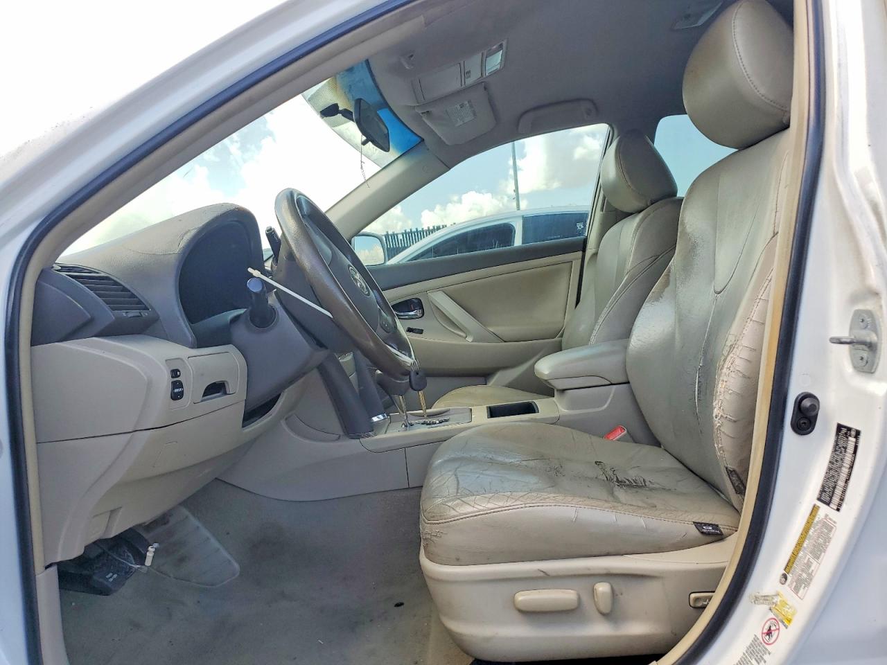 2007 Toyota Camry Ce White vin: 4T1BE46K57U512359