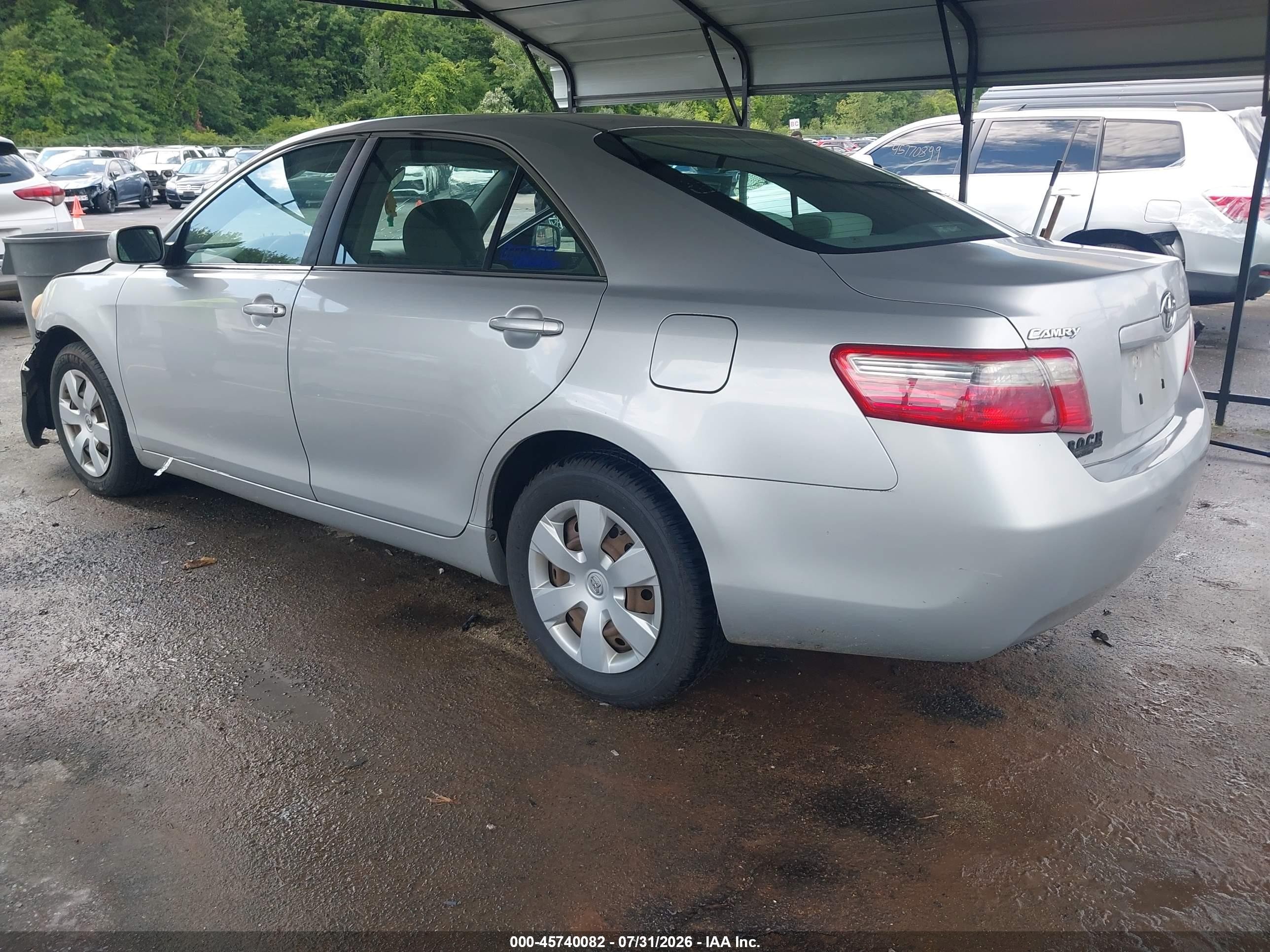 2007 Toyota Camry Le Silver vin: 4T1BE46K57U533129