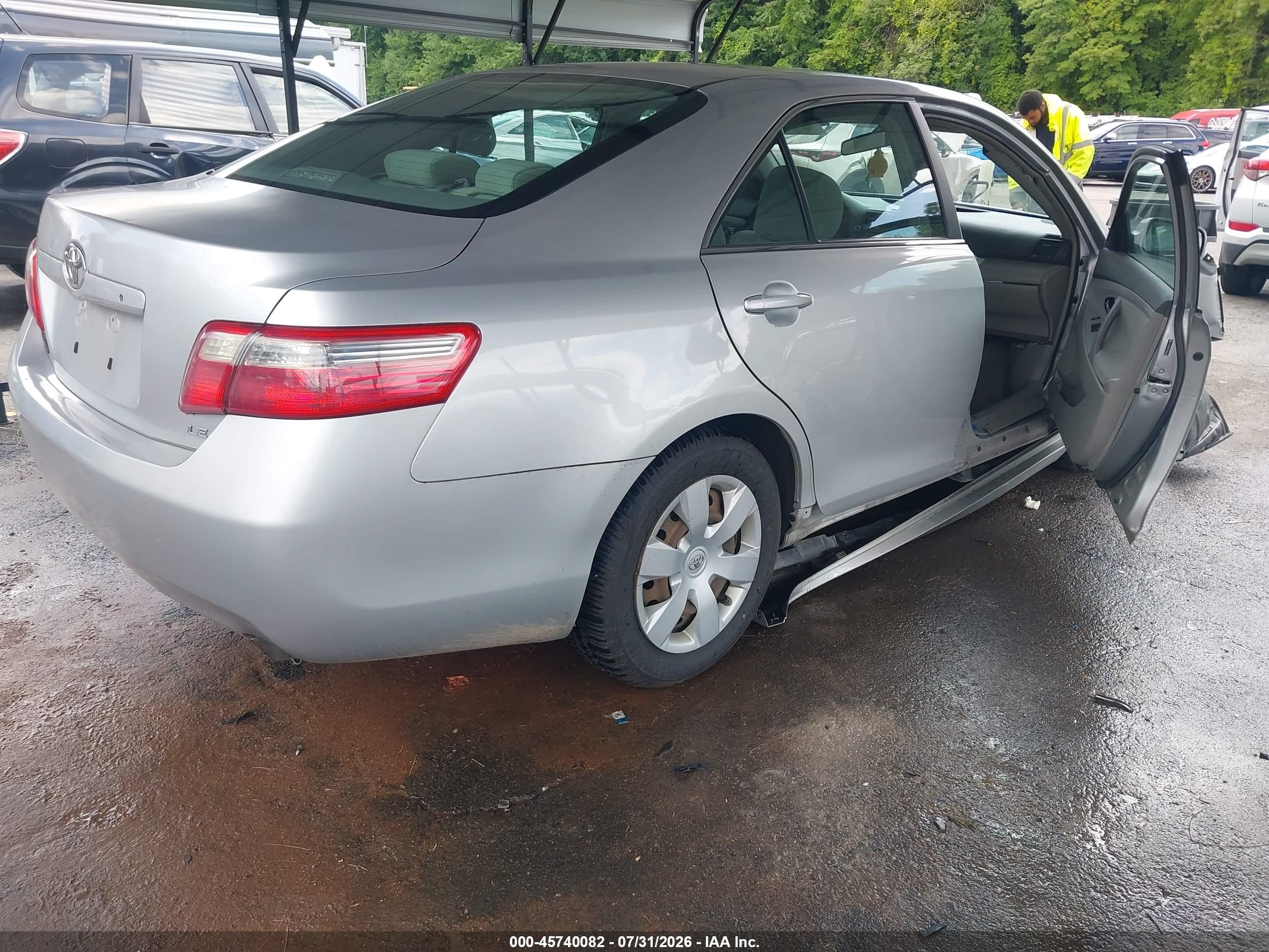 2007 Toyota Camry Le Silver vin: 4T1BE46K57U533129