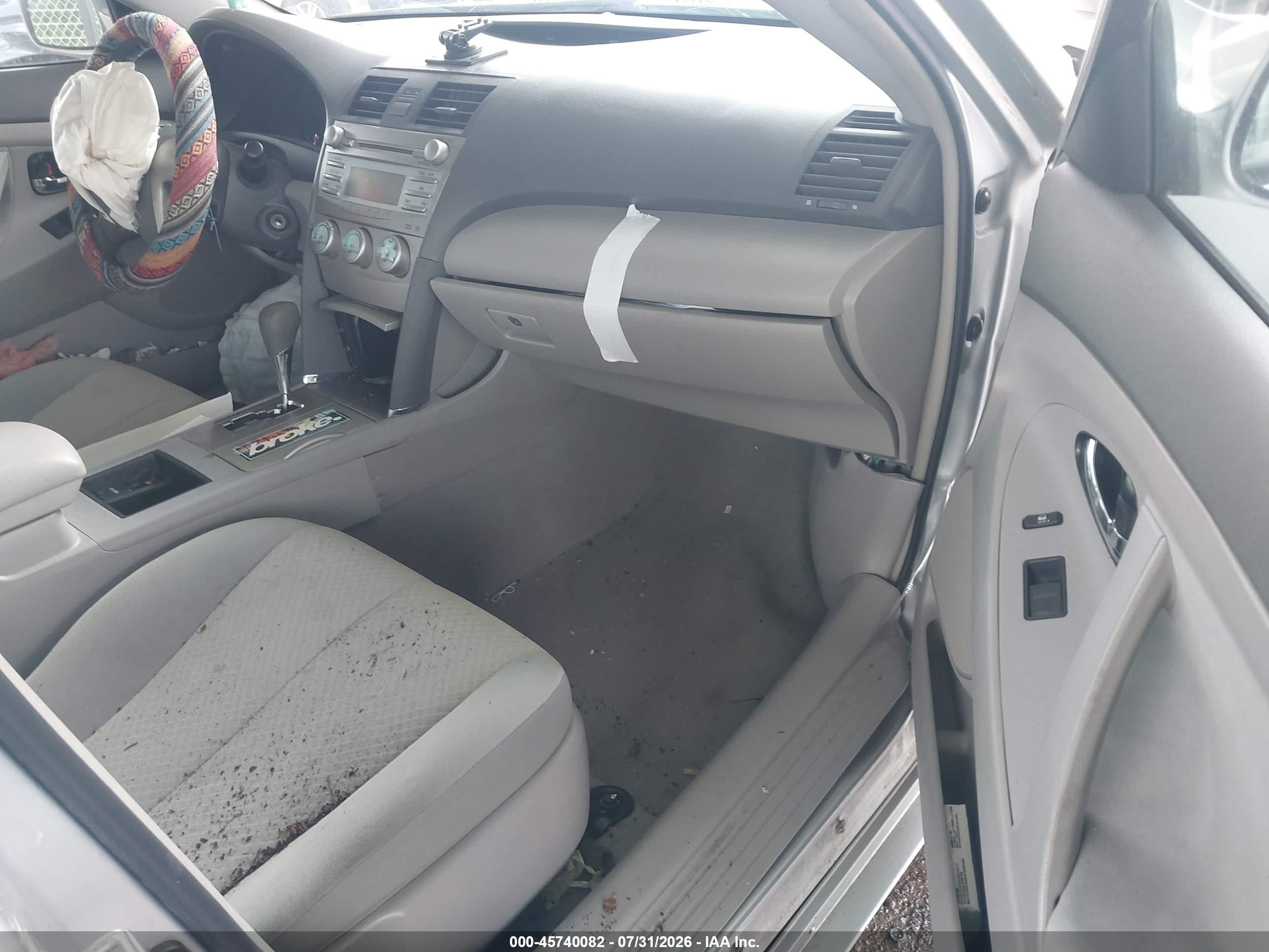 2007 Toyota Camry Le Silver vin: 4T1BE46K57U533129
