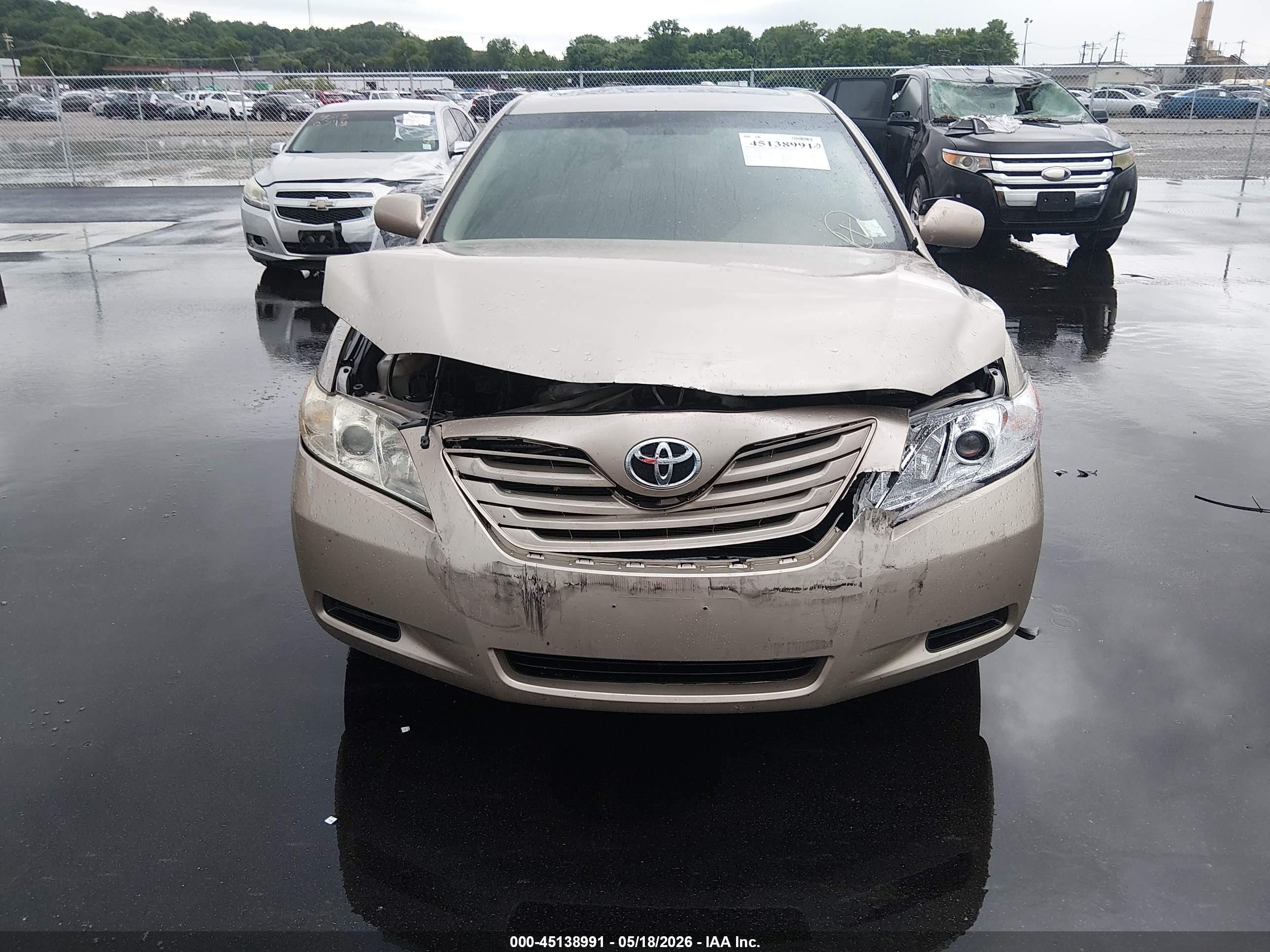 2007 Toyota Camry Le Золотой vin: 4T1BE46K57U539707
