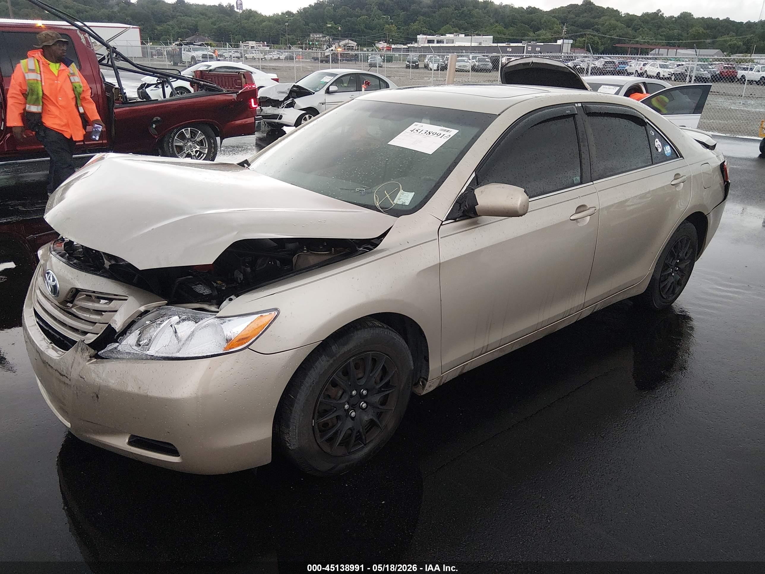 2007 Toyota Camry Le Золотой vin: 4T1BE46K57U539707