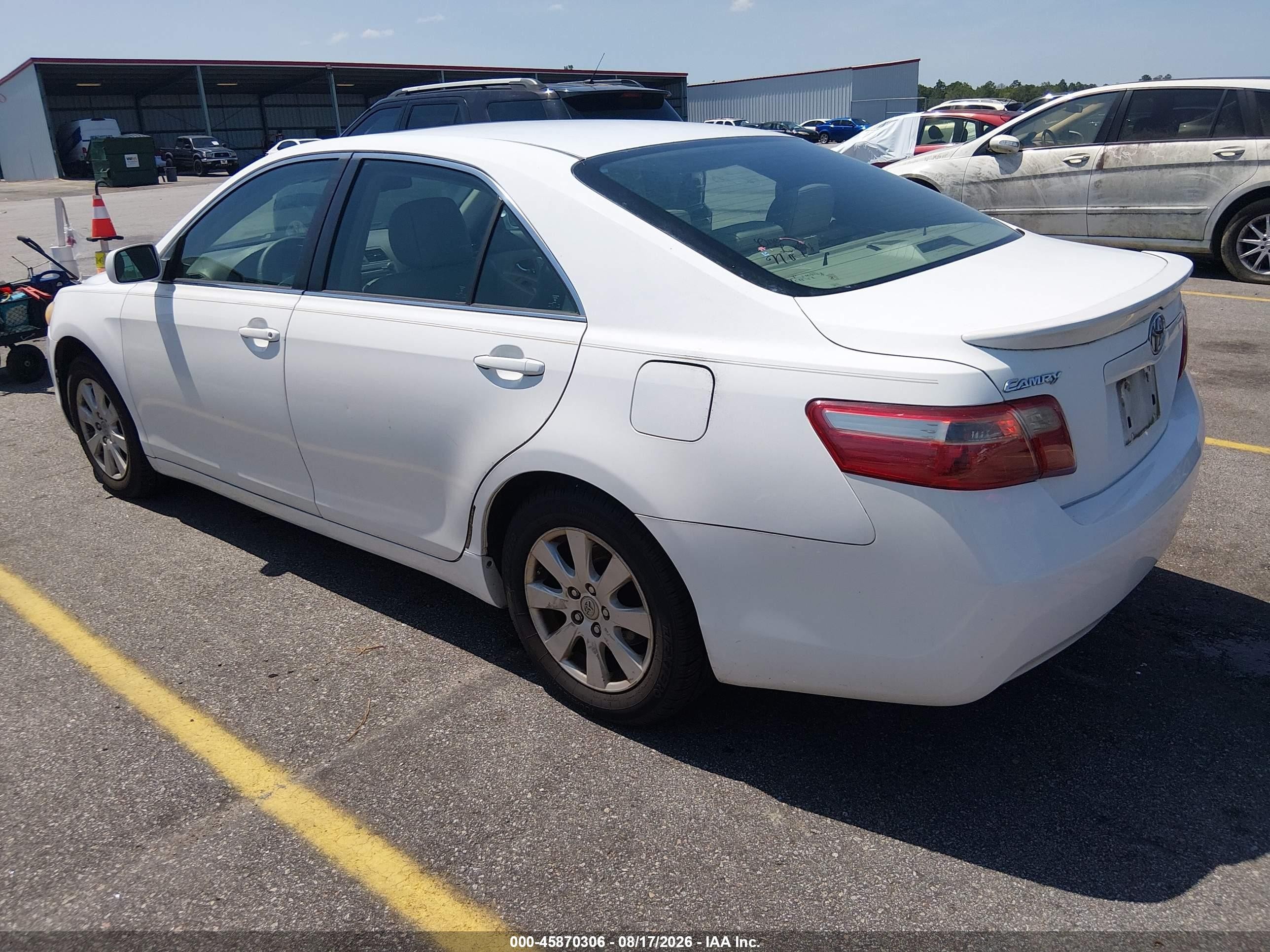 2007 Toyota Camry Xle White vin: 4T1BE46K57U555762