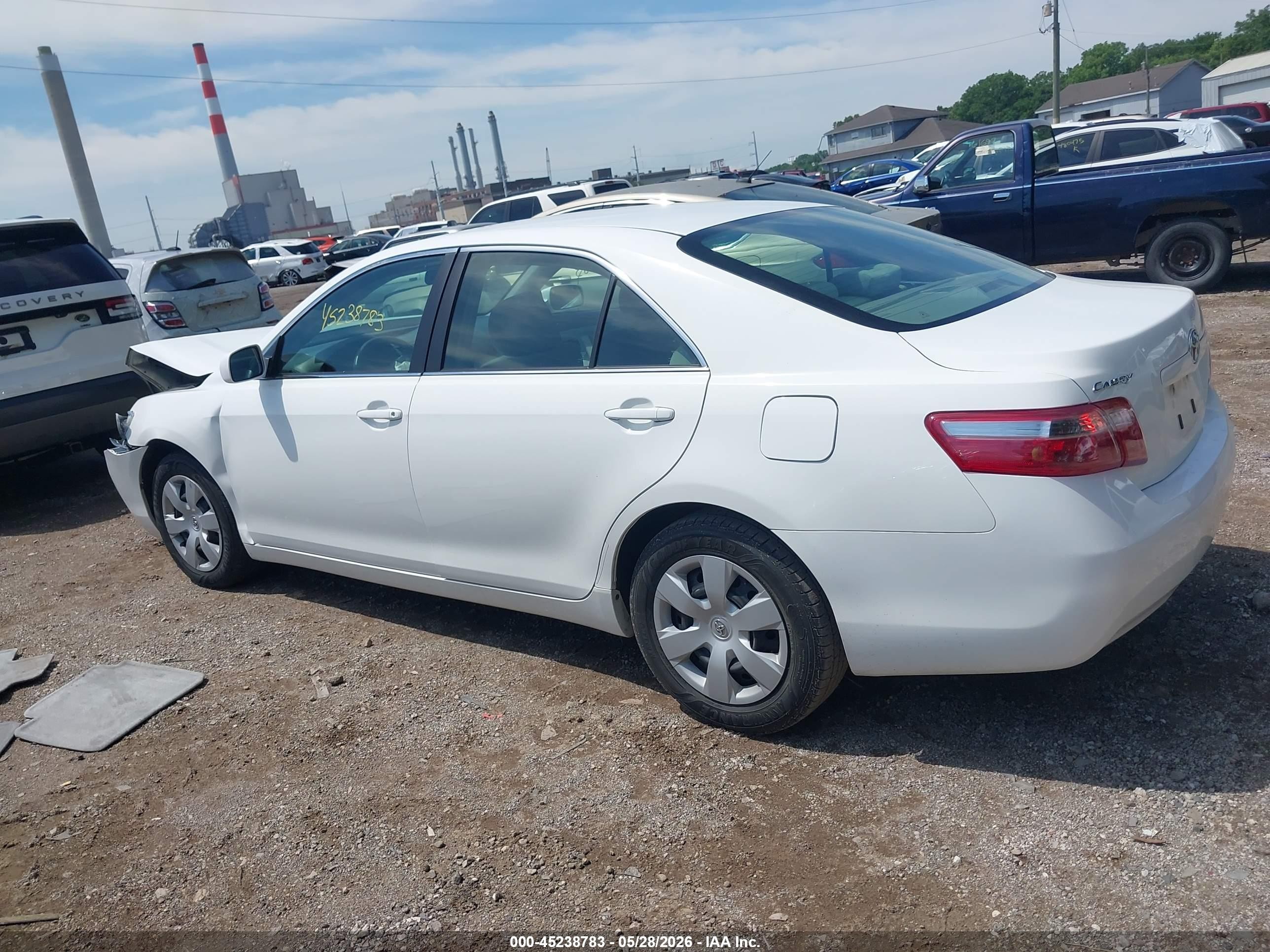 2007 Toyota Camry Le White vin: 4T1BE46K57U573095