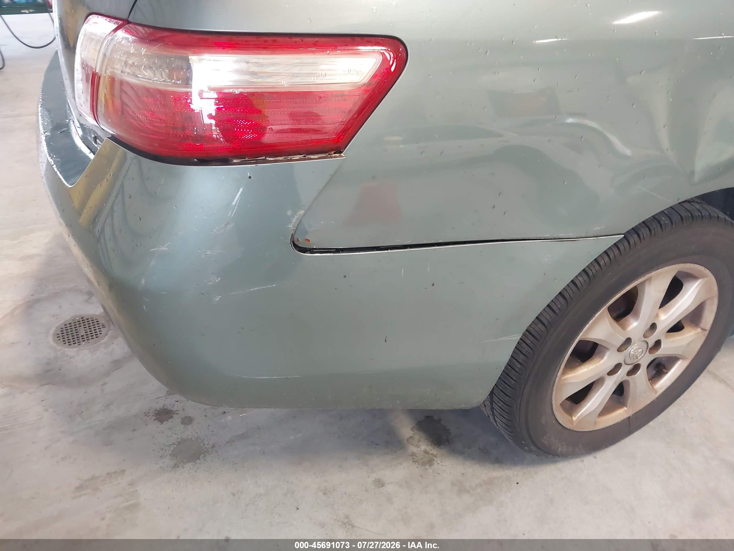 2007 Toyota Camry Le Green vin: 4T1BE46K57U577440
