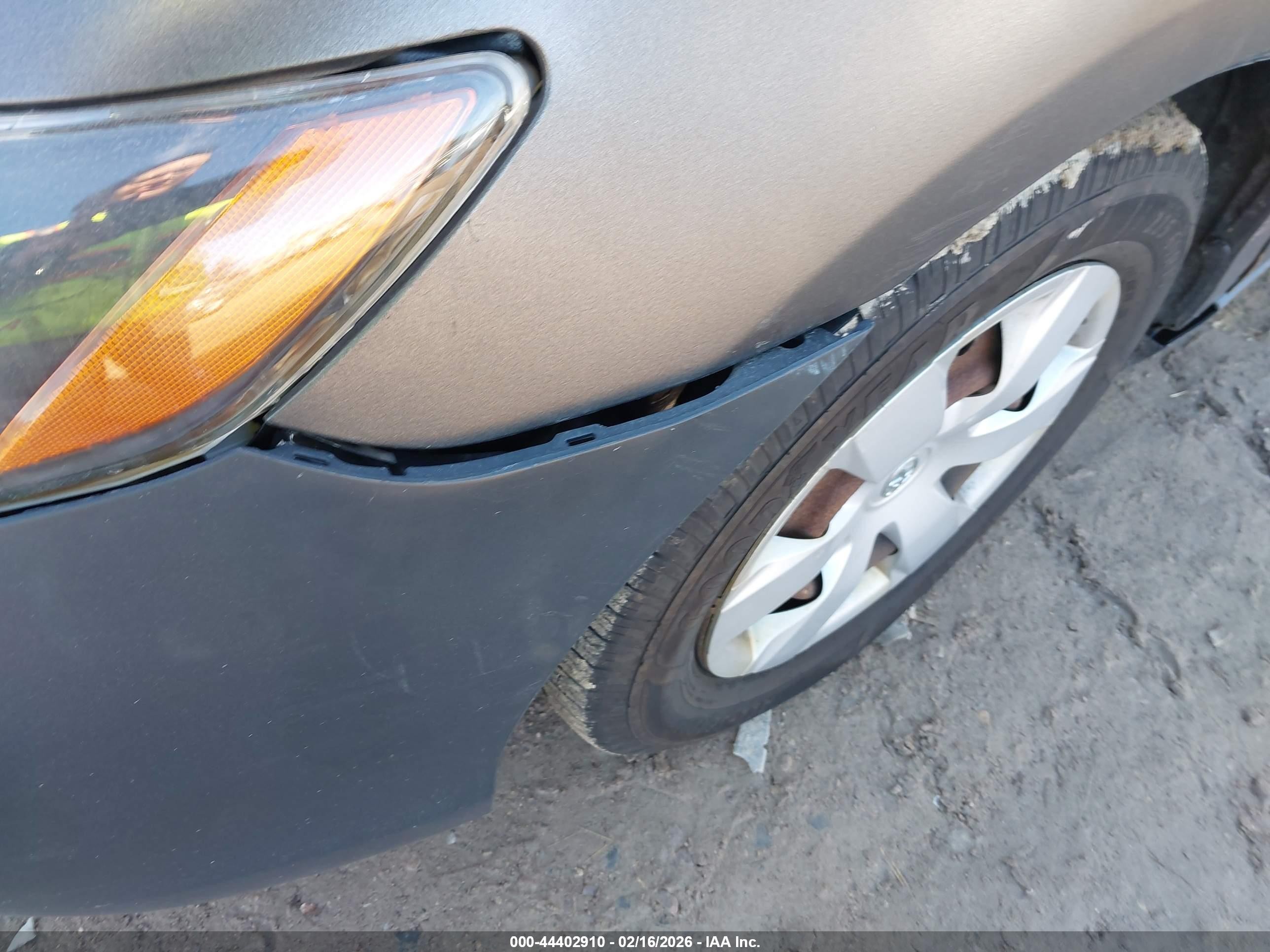 2007 Toyota Camry Le Gray vin: 4T1BE46K57U580869
