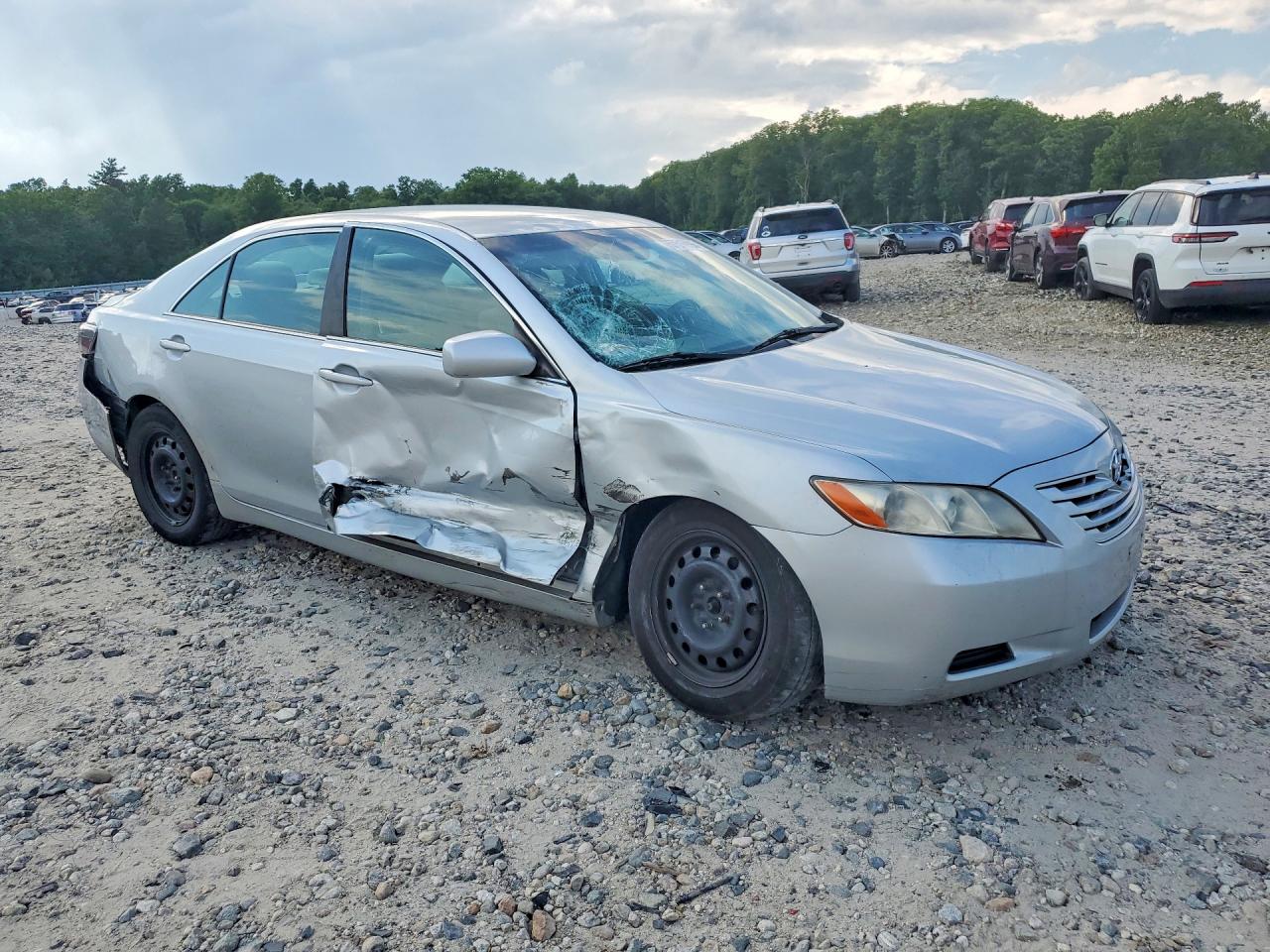2007 Toyota Camry Le Silver vin: 4T1BE46K57U607004