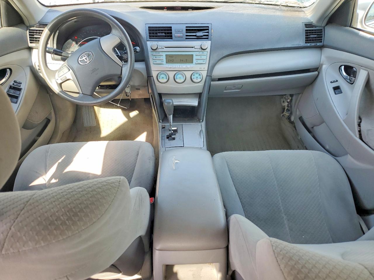 2007 Toyota Camry Le Silver vin: 4T1BE46K57U607004
