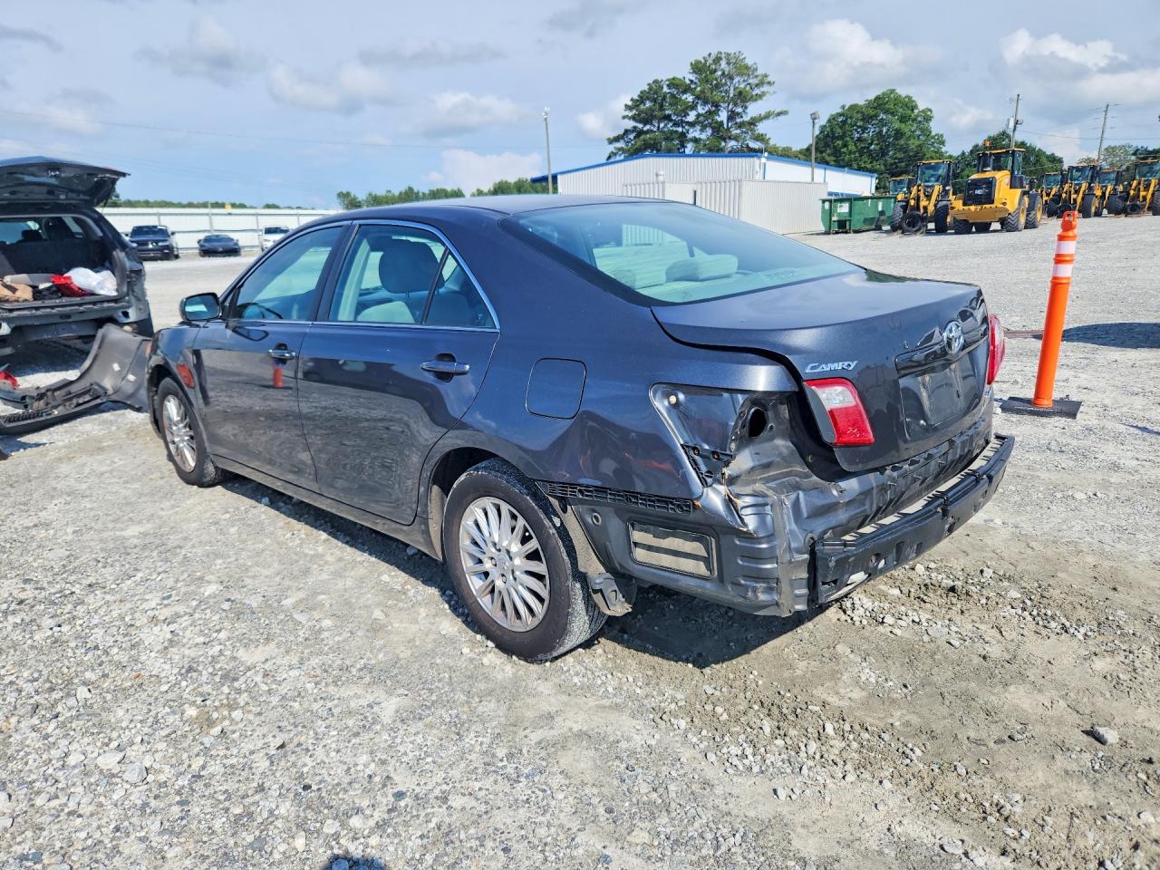 2007 Toyota Camry Le Gray vin: 4T1BE46K57U607388