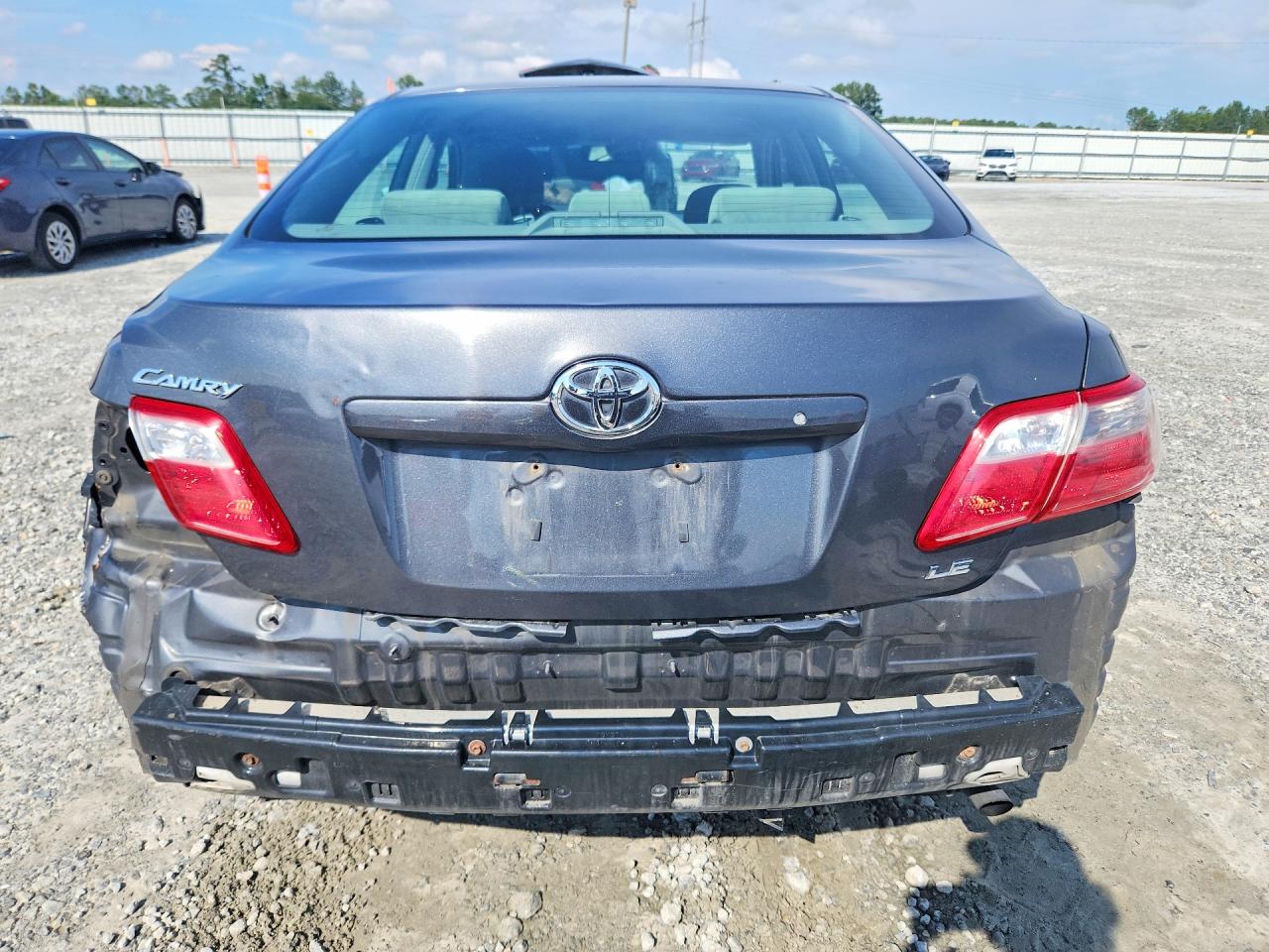 2007 Toyota Camry Le Gray vin: 4T1BE46K57U607388