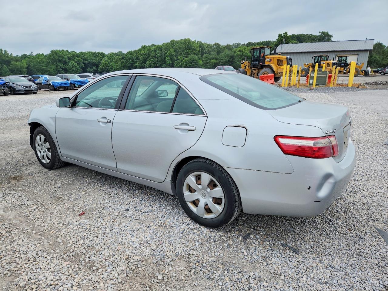 2007 Toyota Camry Ce Silver vin: 4T1BE46K57U607732
