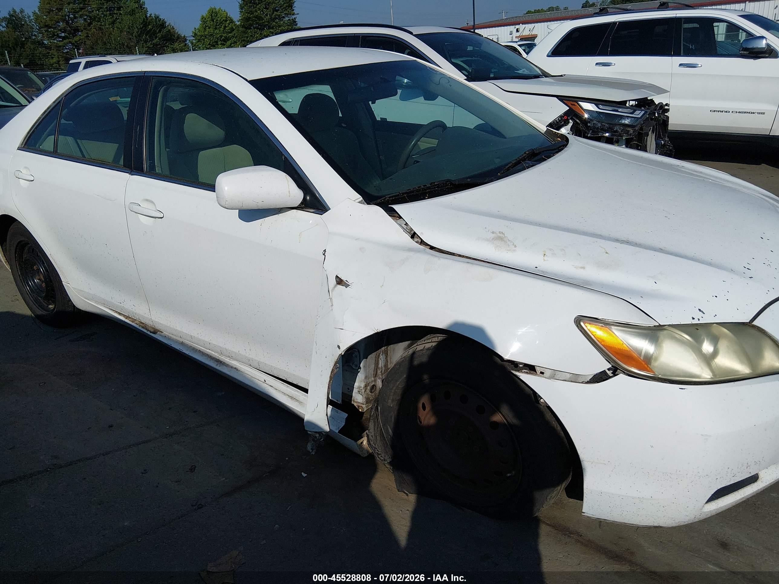2007 Toyota Camry Le Белый vin: 4T1BE46K57U613420