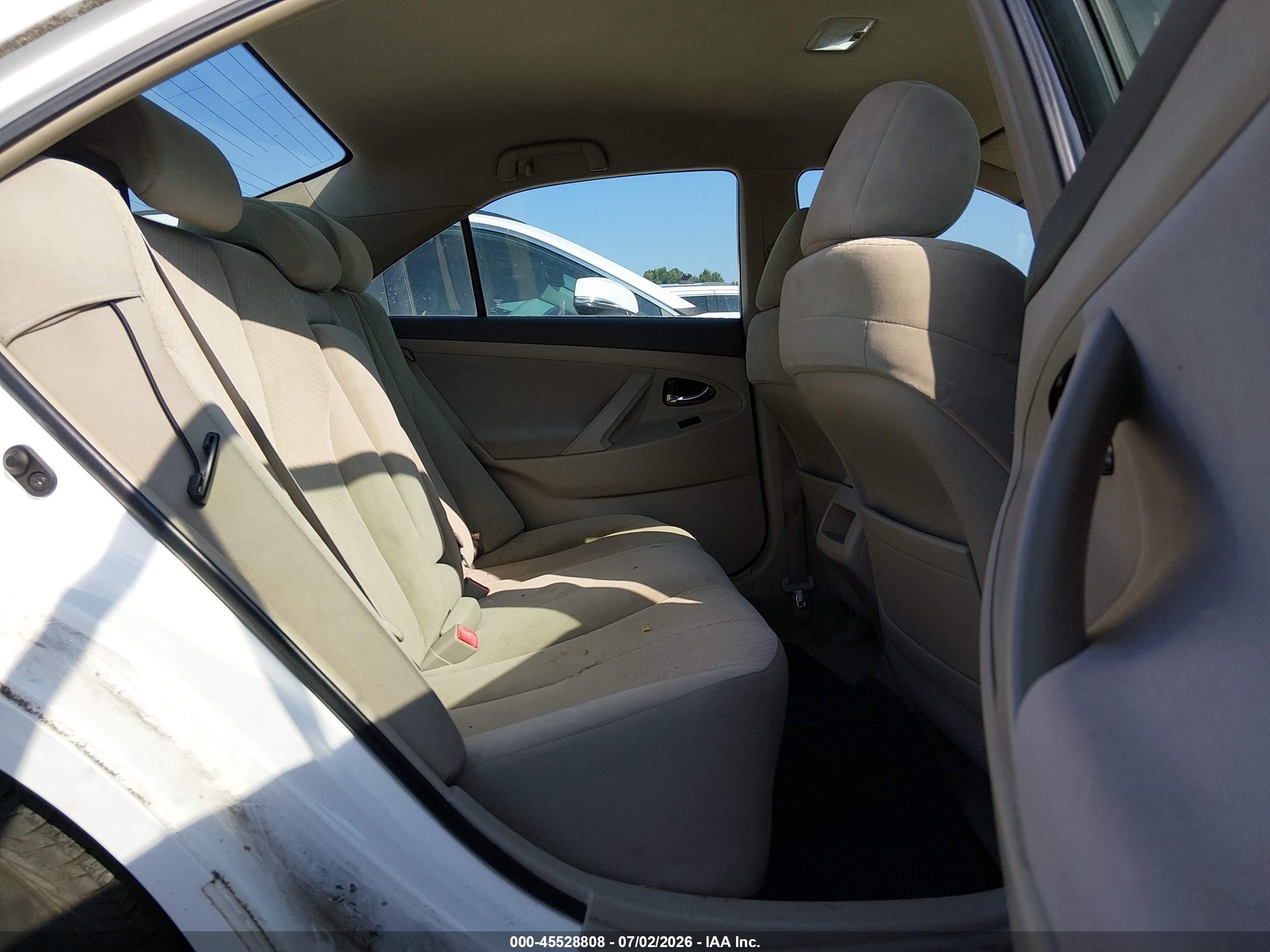 2007 Toyota Camry Le Белый vin: 4T1BE46K57U613420