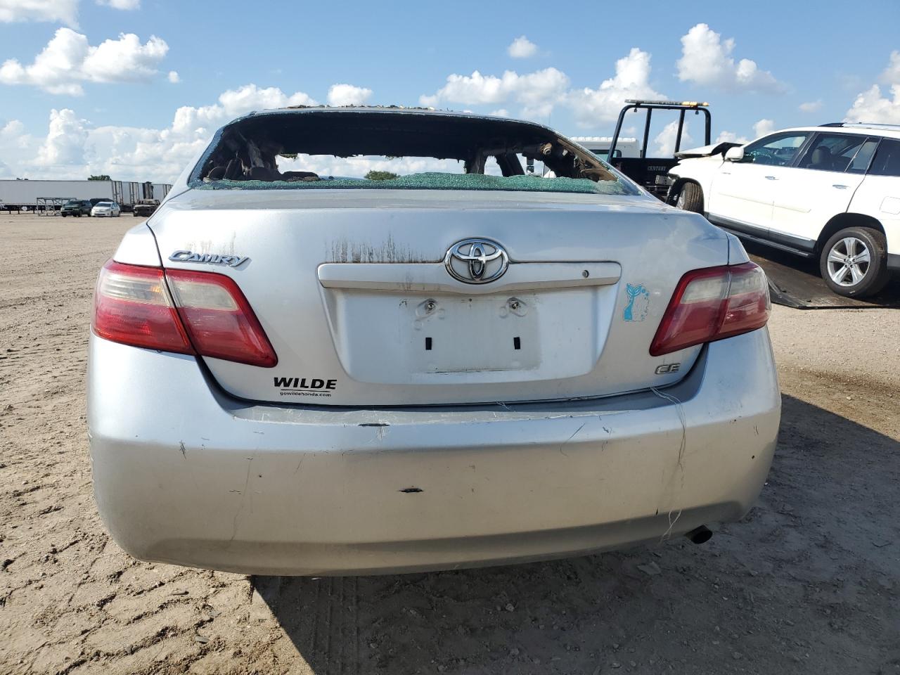 2007 Toyota Camry Ce Silver vin: 4T1BE46K57U621548