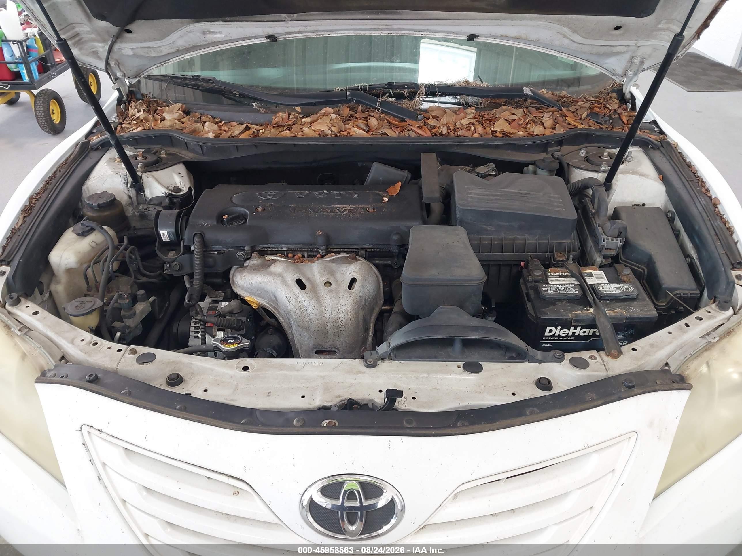 2007 Toyota Camry Le White vin: 4T1BE46K57U627771