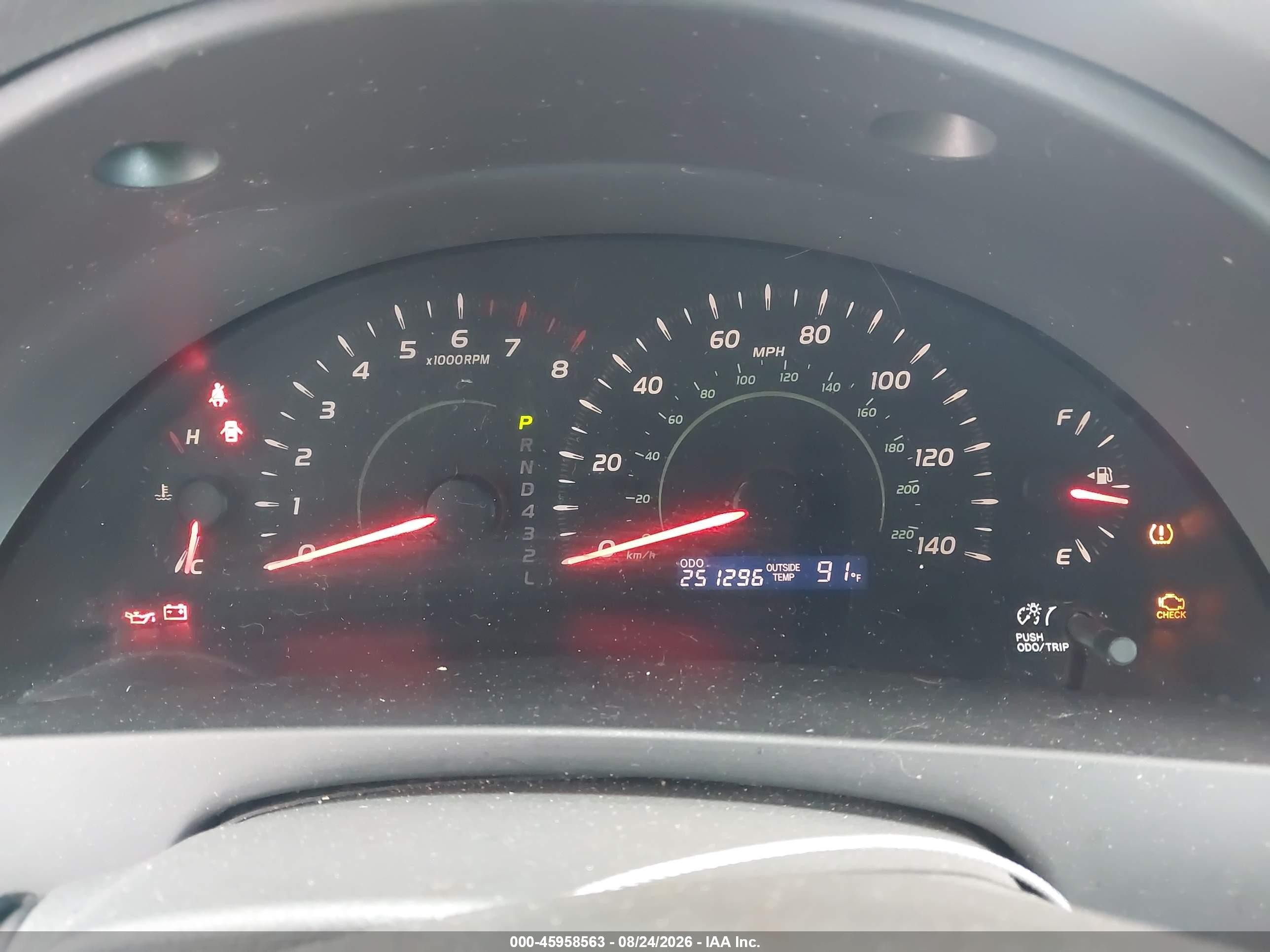 2007 Toyota Camry Le White vin: 4T1BE46K57U627771