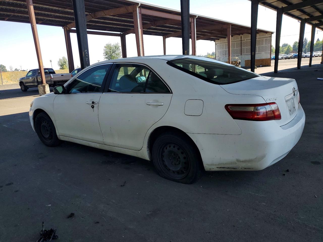 2007 Toyota Camry Le White vin: 4T1BE46K57U628838