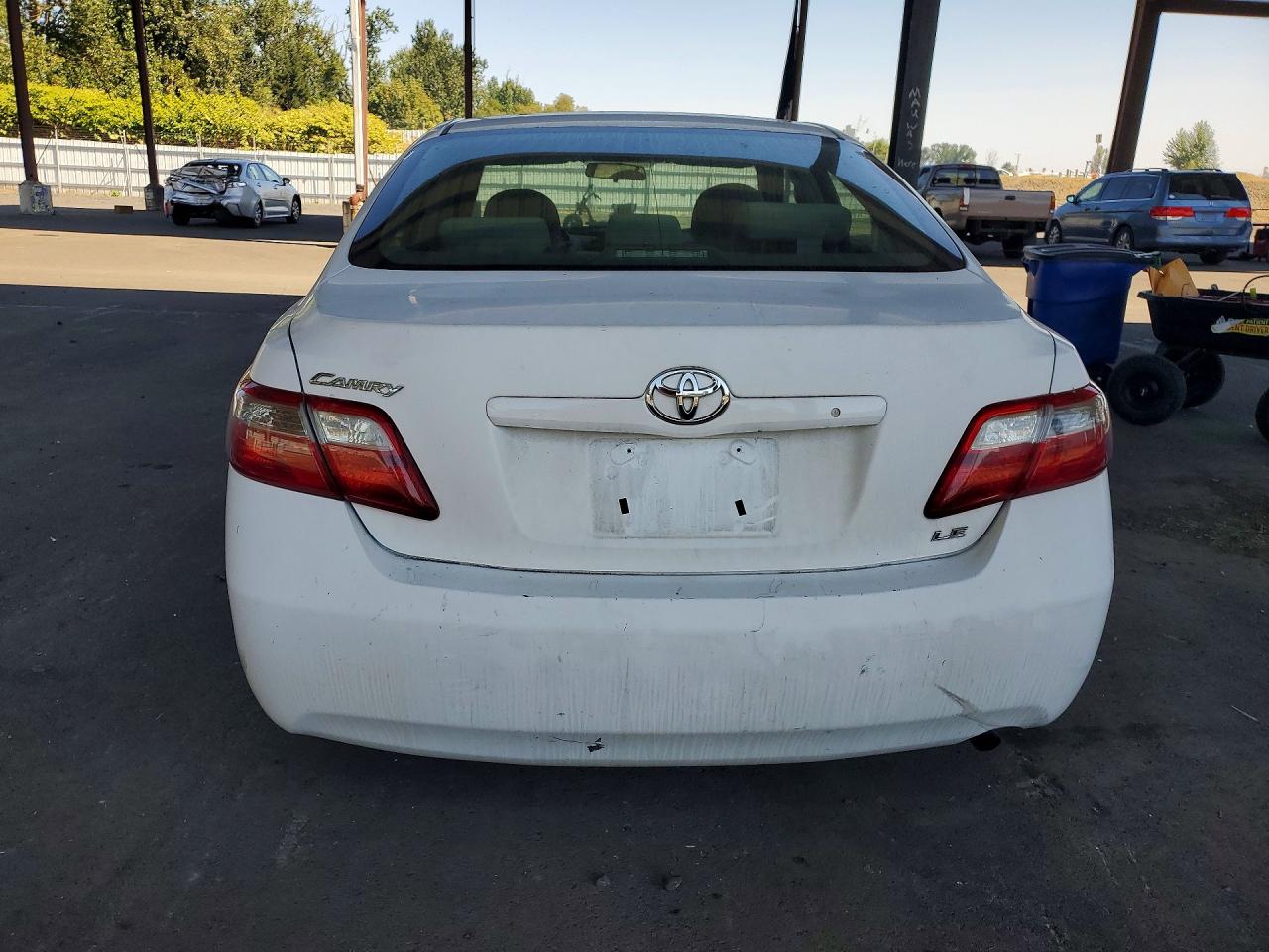 2007 Toyota Camry Le White vin: 4T1BE46K57U628838