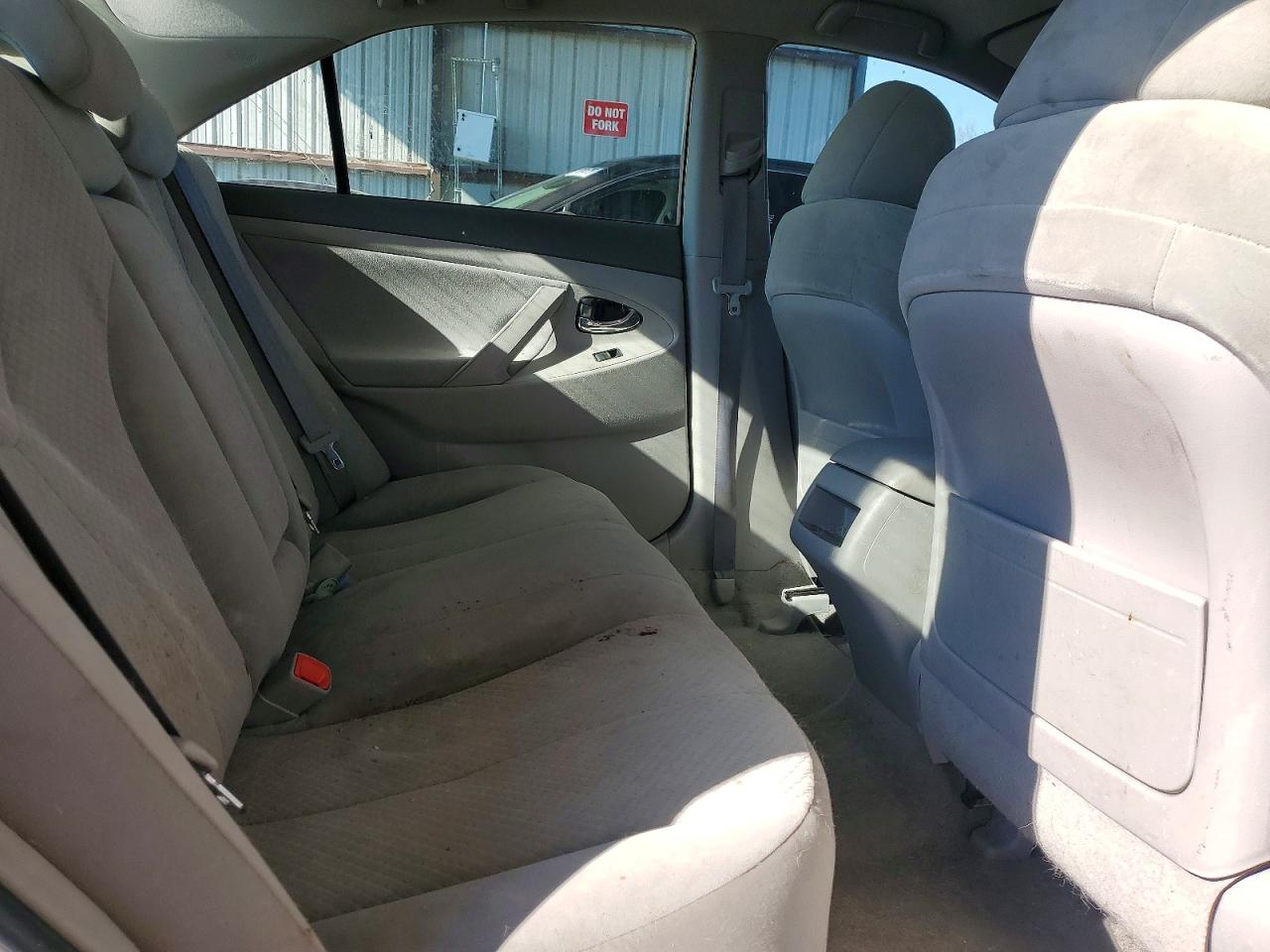 2007 Toyota Camry Le White vin: 4T1BE46K57U628838