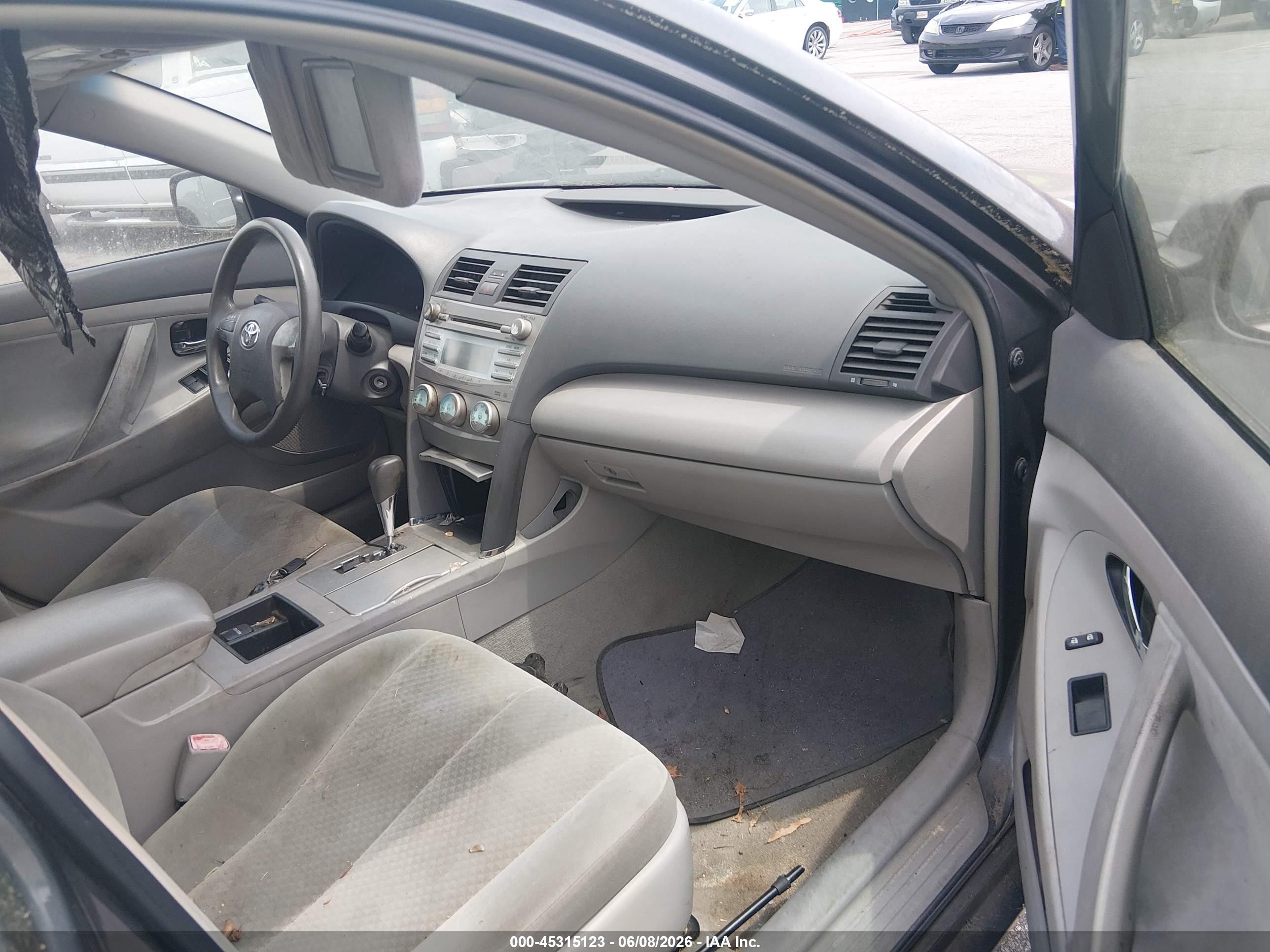 2007 Toyota Camry Le Gray vin: 4T1BE46K57U629519